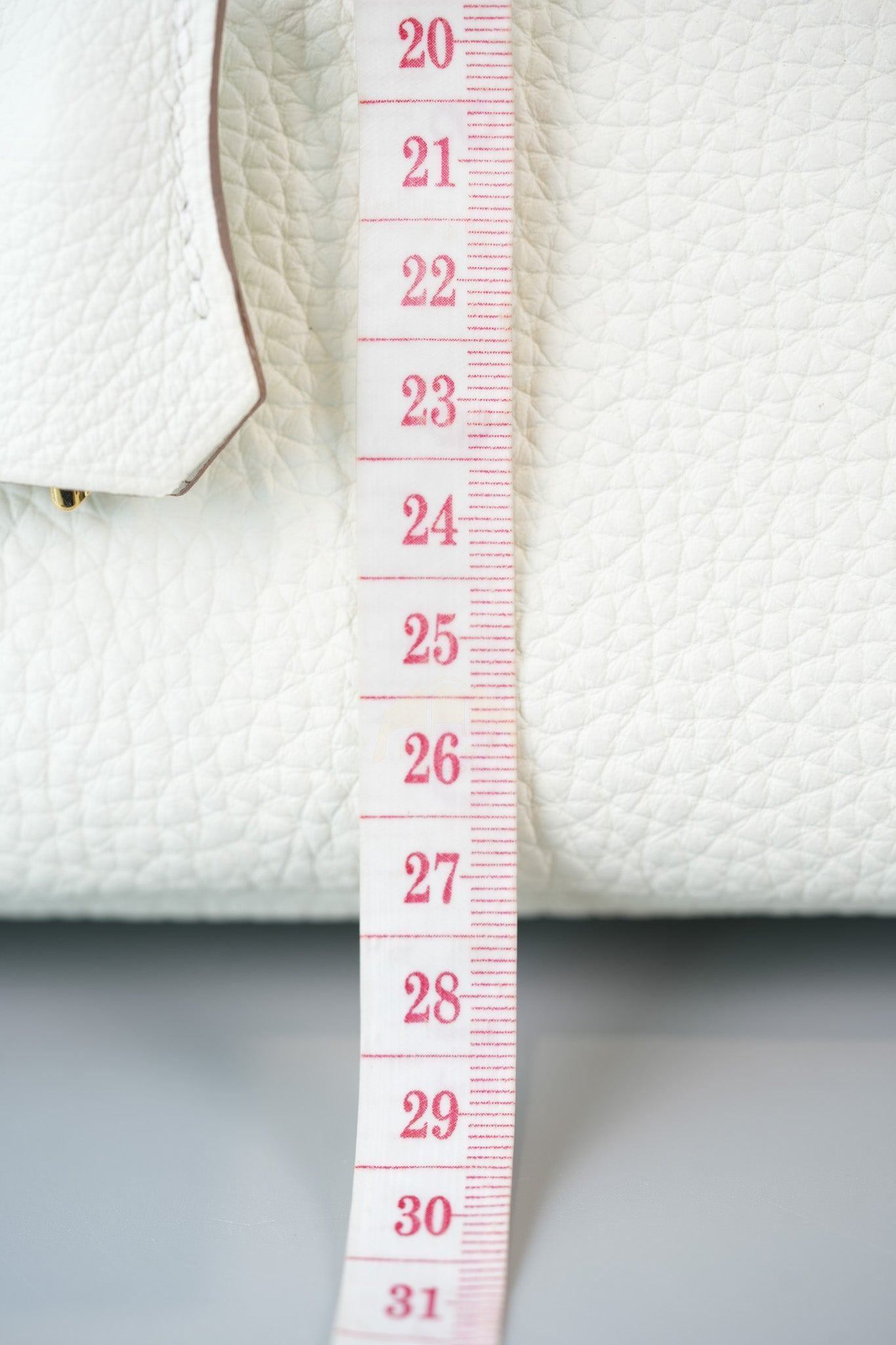 Birkin 25 Mushroom in Togo Leather and Gold Hardware Stamp B (2023) | Purse Maison Luxury Bags Shop