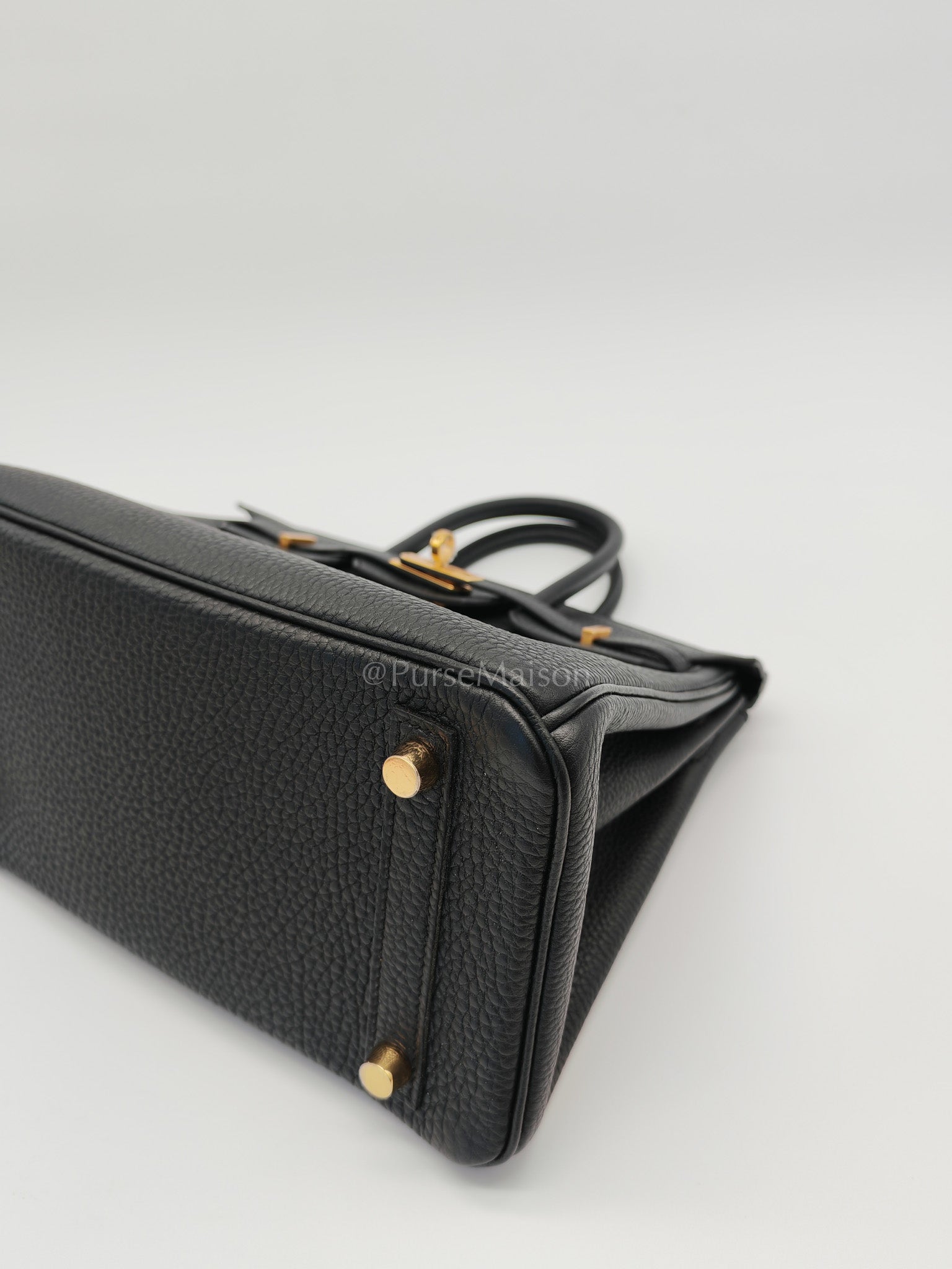 Birkin 25 Retourne Black in Togo Leather and Gold Hardware Stamp D (2019) | Purse Maison Luxury Bags Shop