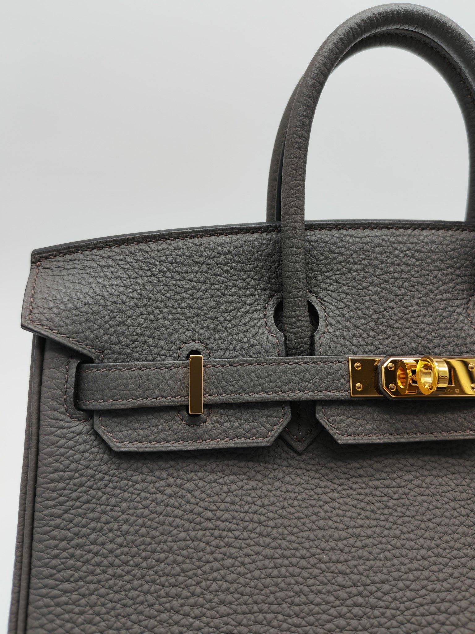 Birkin 25 Retourne Gris Etain in Togo Leather and Gold Hardware Stamp Y (2020) | Purse Maison Luxury Bags Shop