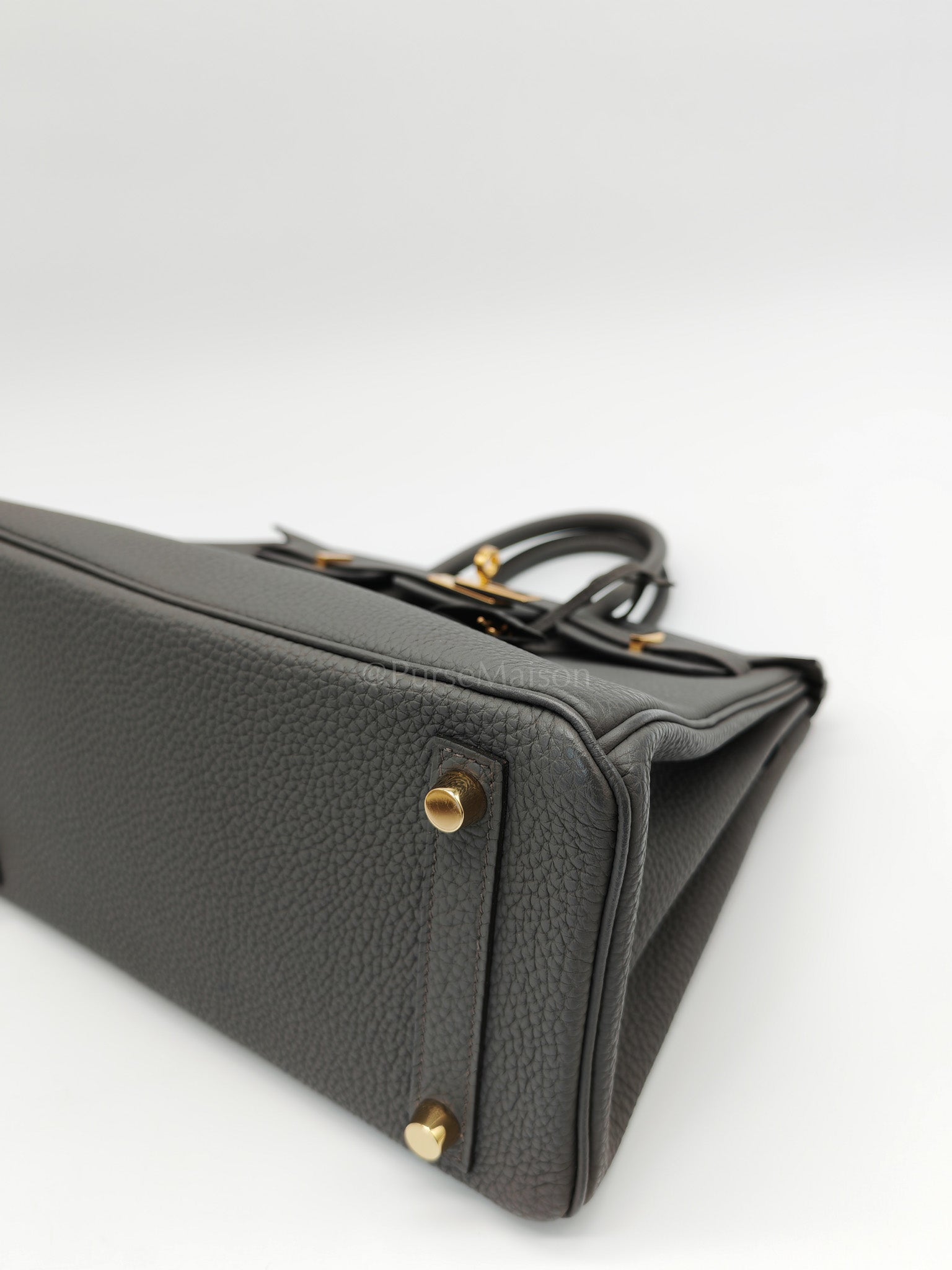 Birkin 25 Retourne Gris Etain in Togo Leather and Gold Hardware Stamp Y (2020) | Purse Maison Luxury Bags Shop