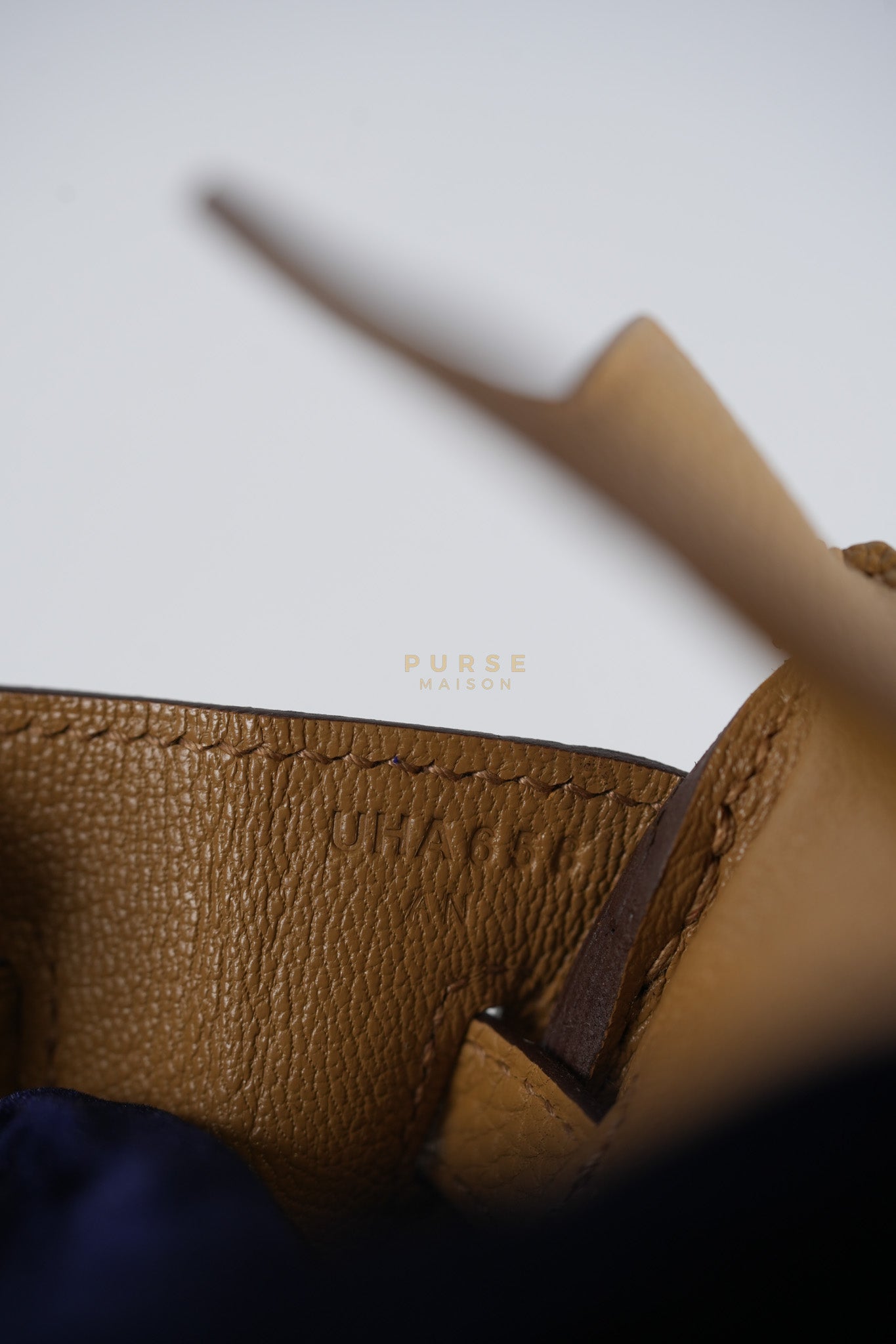 Birkin 25 Retourne in Biscuit Togo Leather and Gold Hardware Stamp U (2022) | Purse Maison Luxury Bags Shop