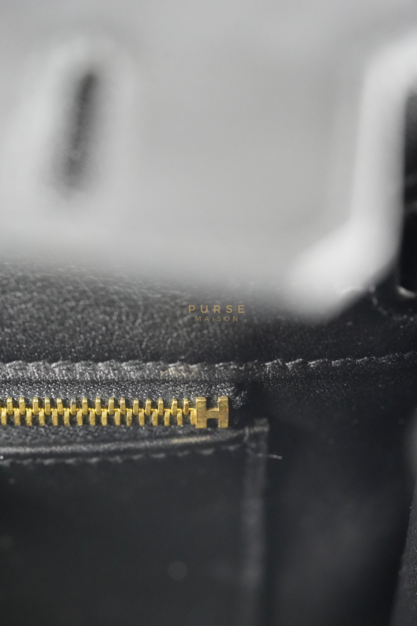 Birkin 25 Retourne in Black Swift Leather and Gold Hardware Stamp A (2017) | Purse Maison Luxury Bags Shop