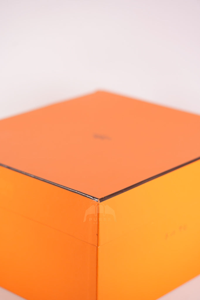 Birkin 25 Retourne in Etain Togo Leather and Gold Hardware Stamp D (2019) | Purse Maison Luxury Bags Shop