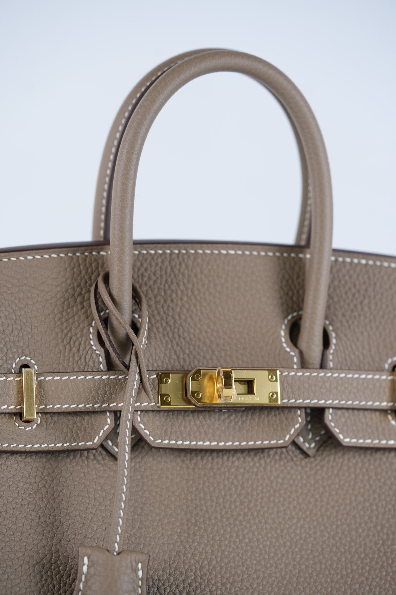 Birkin 25 Retourne in Etoupe Togo Leather and Gold Hardware Stamp W (2024) | Purse Maison Luxury Bags Shop
