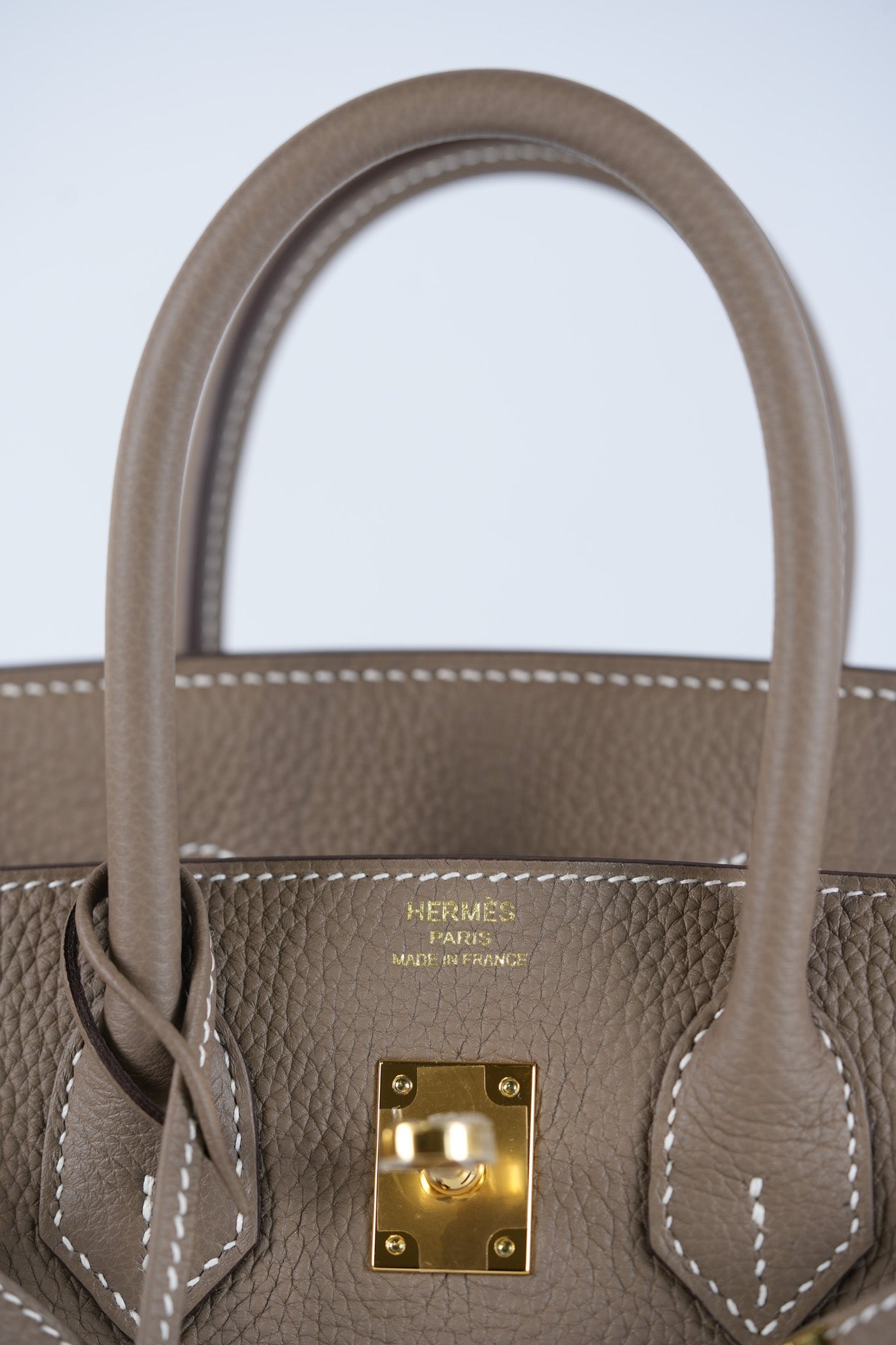 Birkin 25 Retourne in Etoupe Togo Leather and Gold Hardware Stamp W (2024) | Purse Maison Luxury Bags Shop