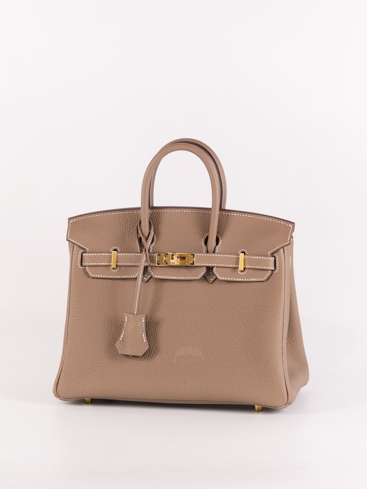Birkin 25 Retourne in Etoupe Togo Leather and Gold Hardware Stamp W (2024) | Purse Maison Luxury Bags Shop