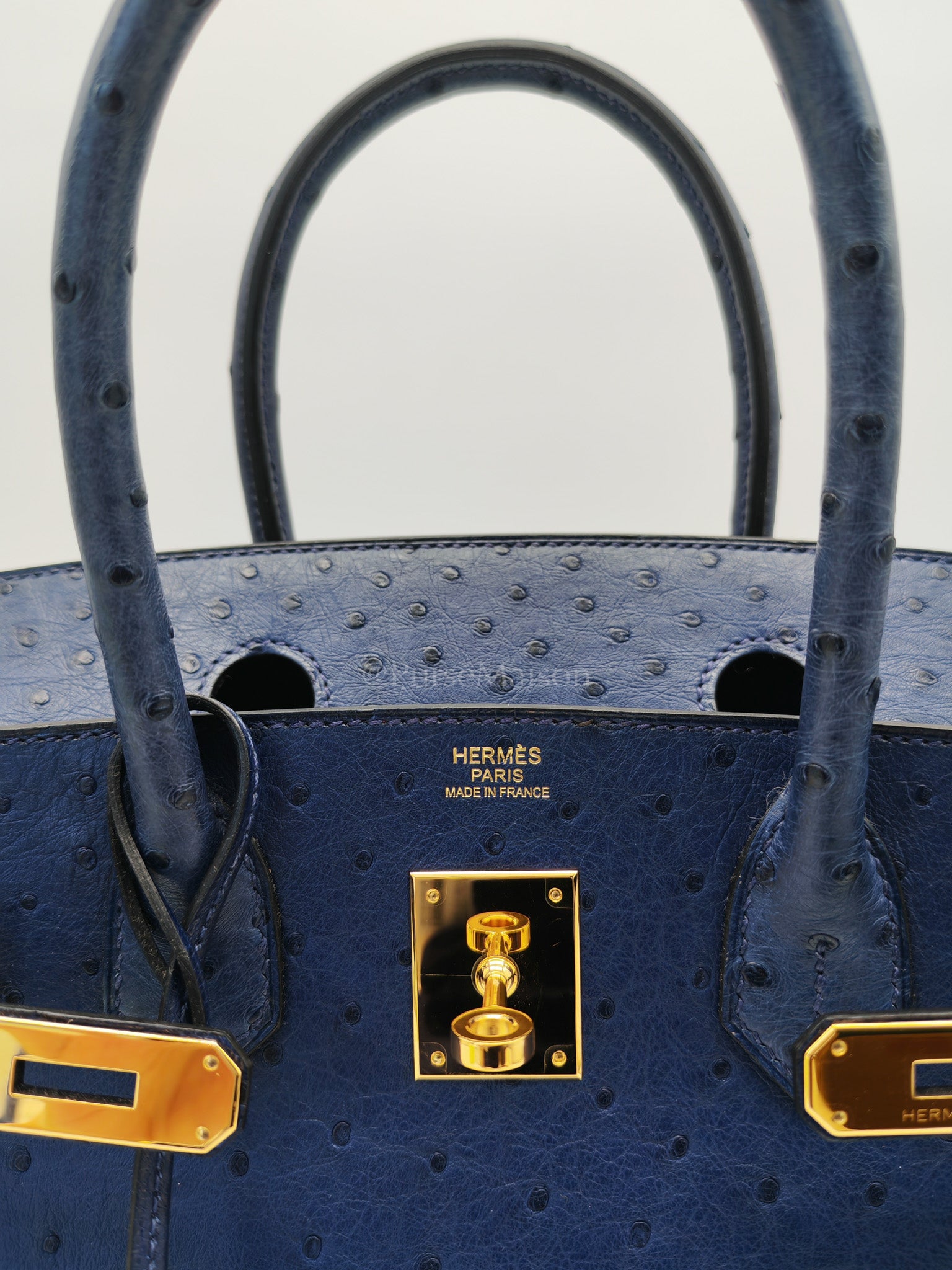Birkin 30 Autruche in Bleu Iris Ostrich Leather Gold Hardware Stamp T(2015) | Purse Maison Luxury Bags Shop