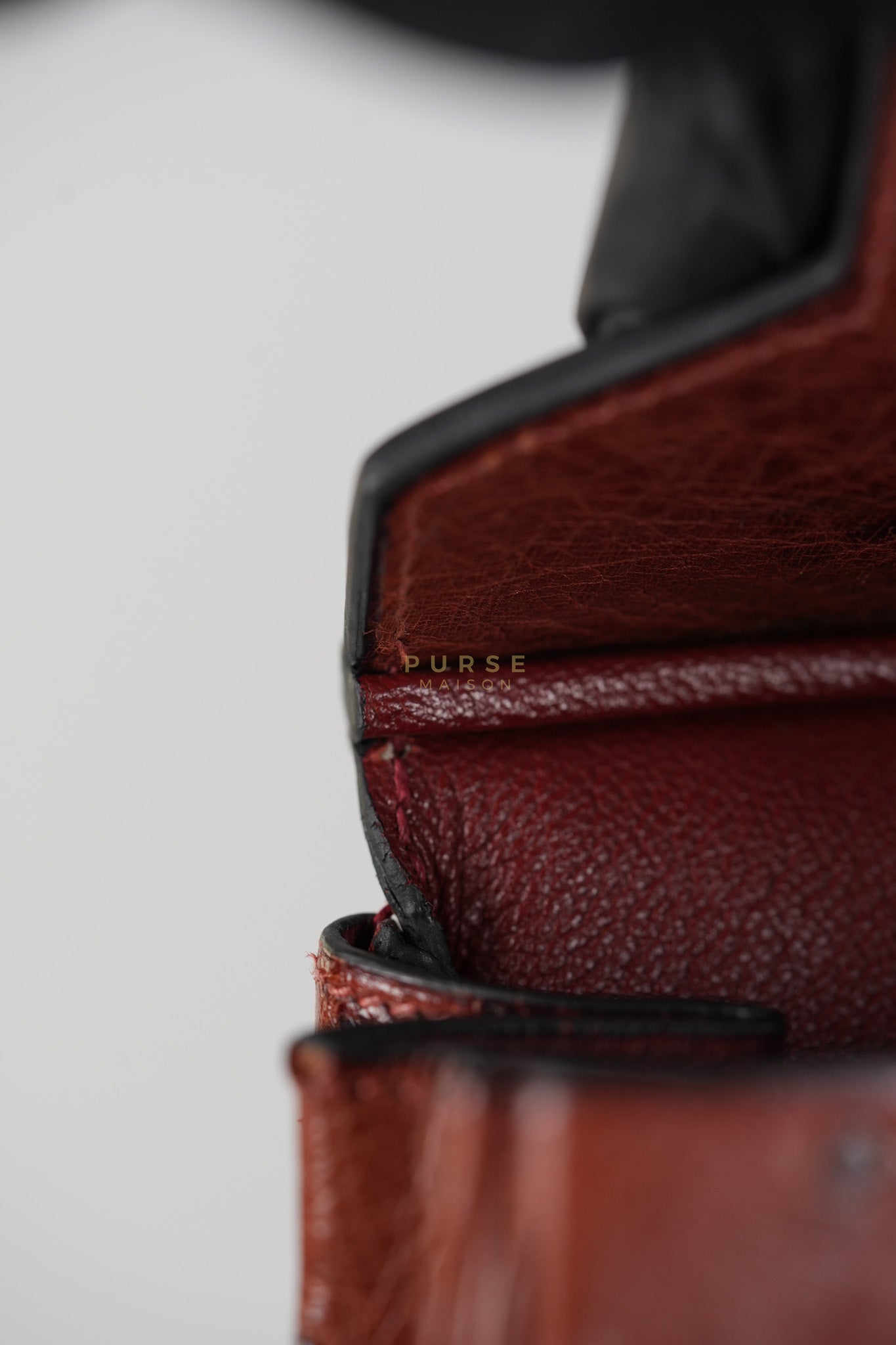 Birkin 35 Retourne Rouge in Ostrich Leather and Palladium Hardware Stamp Square D (2000) | Purse Maison Luxury Bags Shop