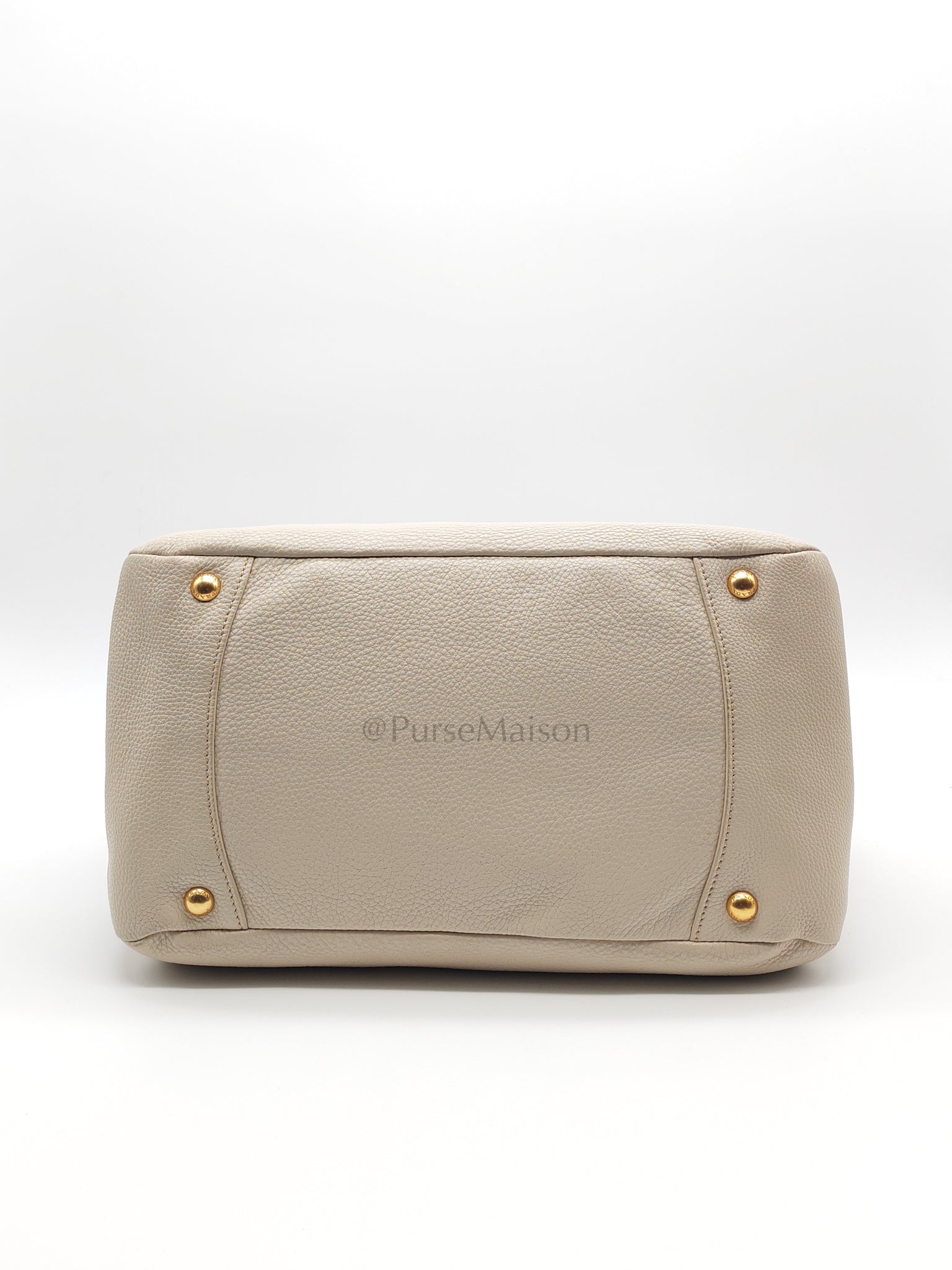 BL0817 Vitello Daino Off-White in Soft Pebbled Calfskin Leather | Purse Maison Luxury Bags Shop