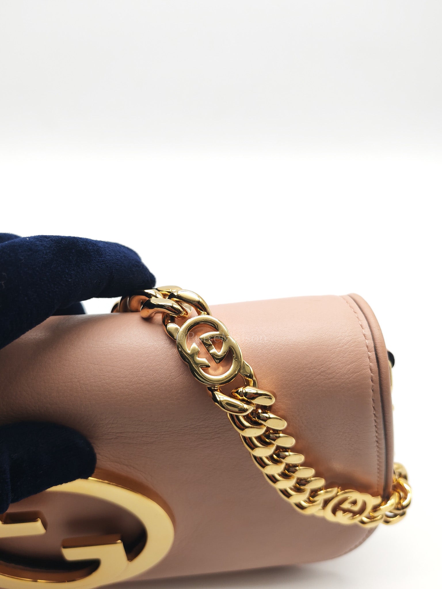 Blondie Shoulder Bag in Powder Pink Interlocking G Emblem Calfskin Leather | Purse Maison Luxury Bags Shop