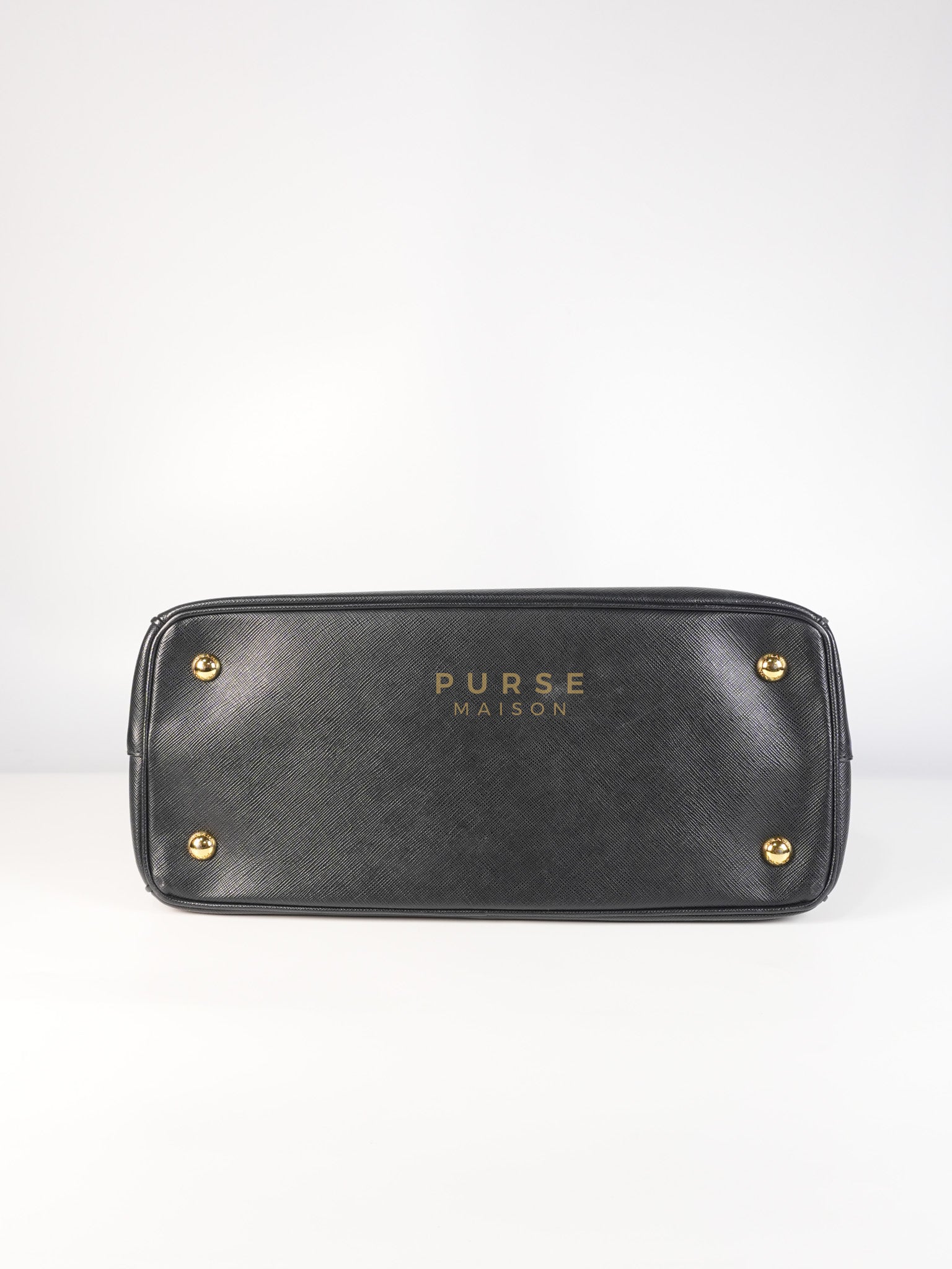 BN1874 Galleria Single Zip Tote Bag Medium in Black Saffiano Leather Lux | Purse Maison Luxury Bags Shop