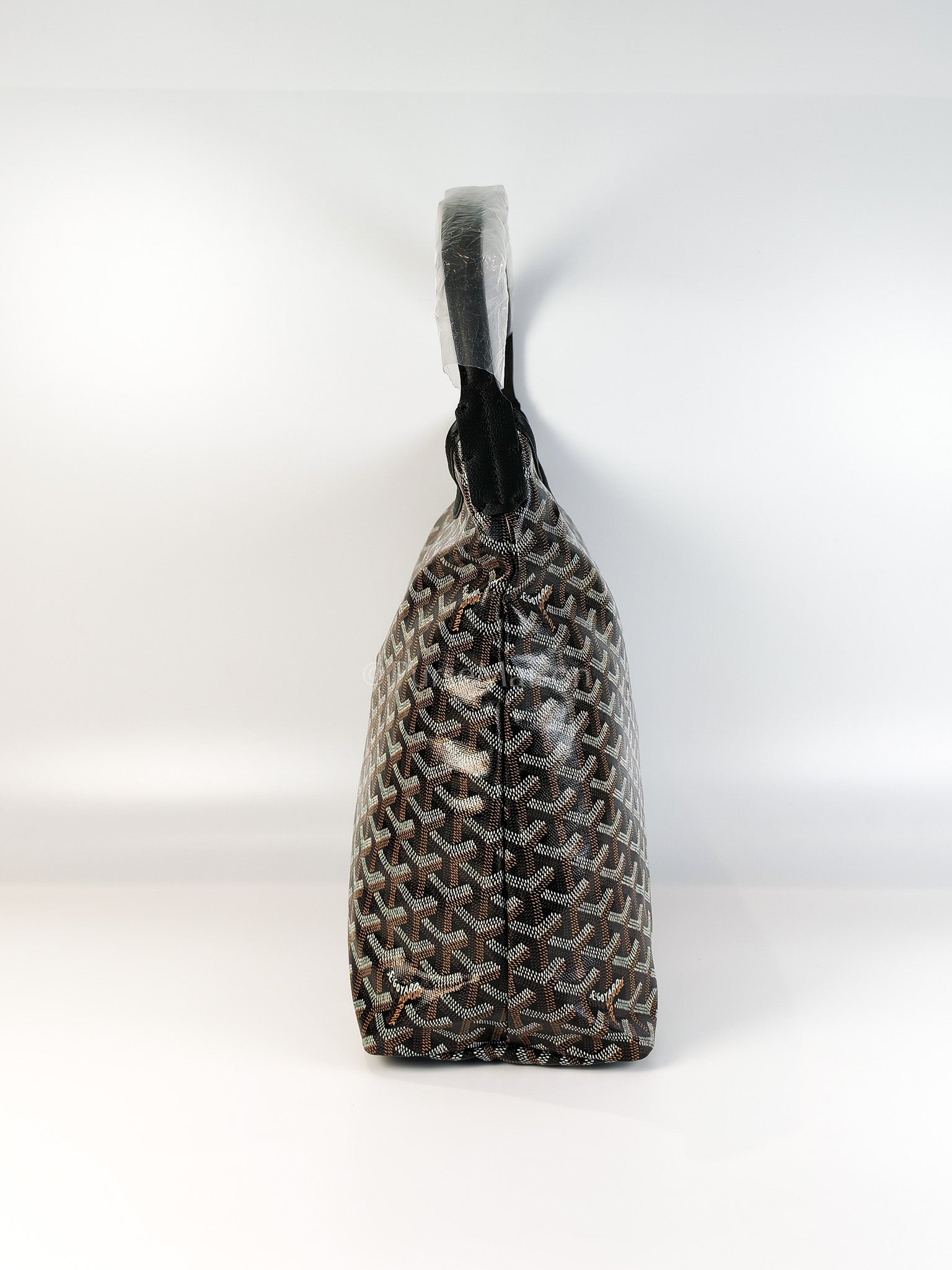 Boheme in Black Goyardine Canvas Hobo Bag | Purse Maison Luxury Bags Shop