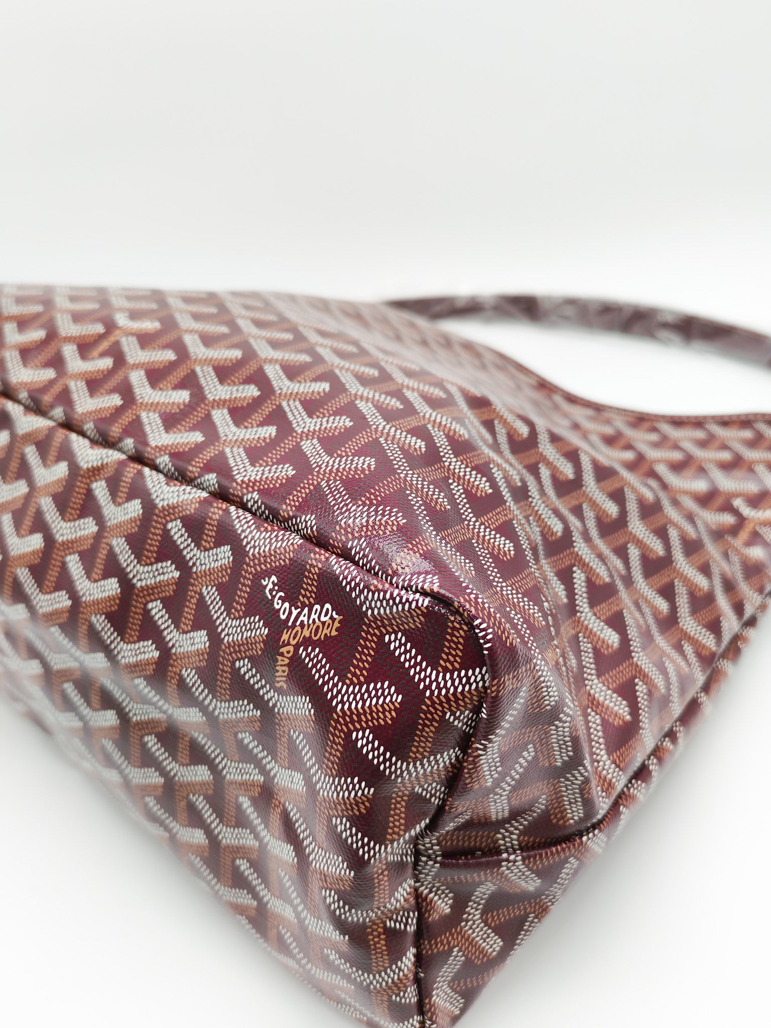 Boheme PM Burgundy in Goyardine Canvas Hobo Bag | Purse Maison Luxury Bags Shop