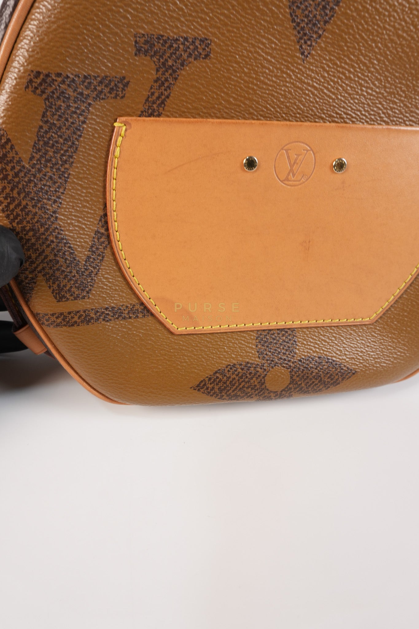 Boite Chapeau MM Souple Giant Reverse Monogram (Date Code: PL2129) | Purse Maison Luxury Bags Shop