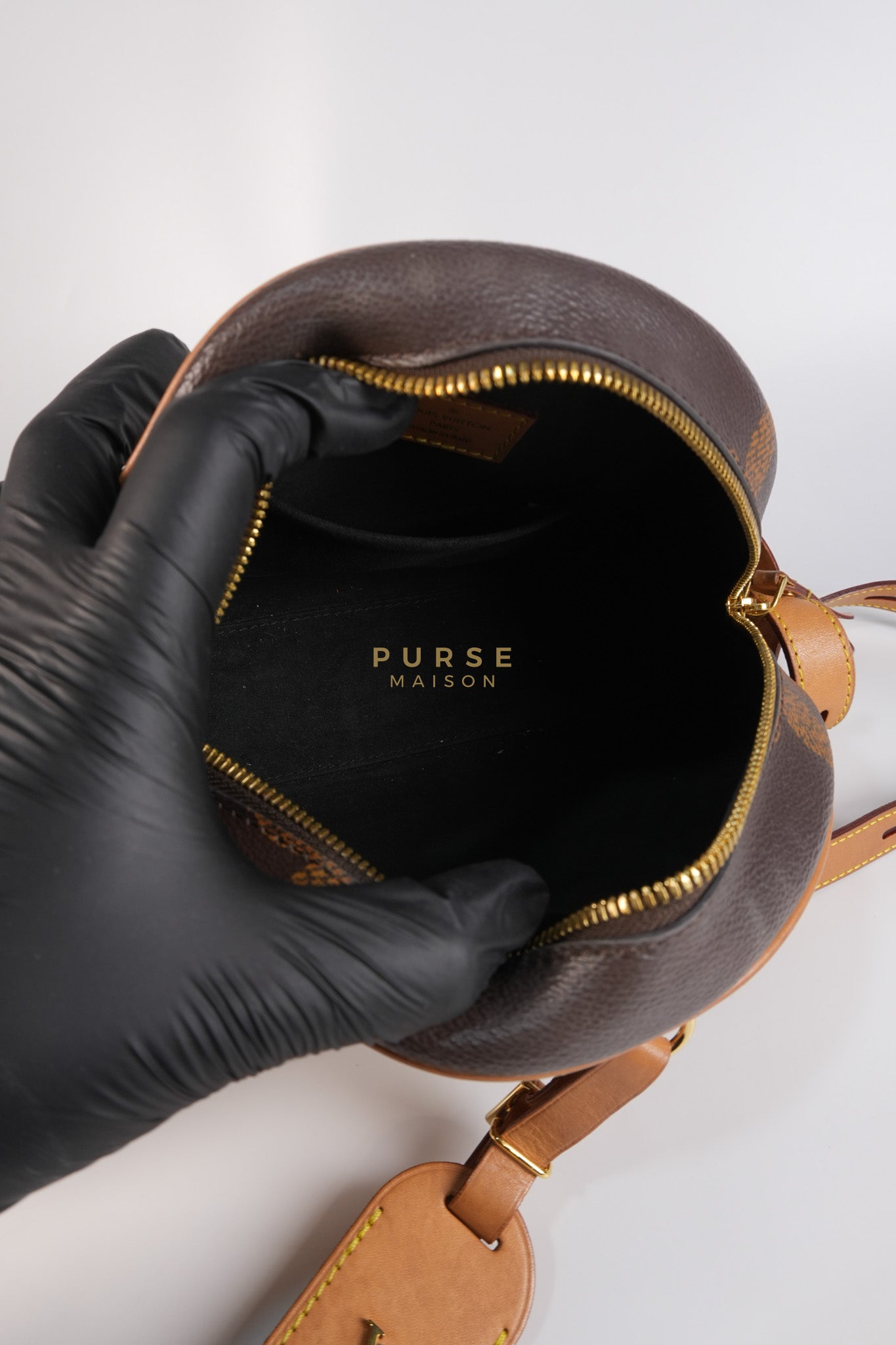 Boite Chapeau MM Souple Giant Reverse Monogram (Date Code: PL2129) | Purse Maison Luxury Bags Shop