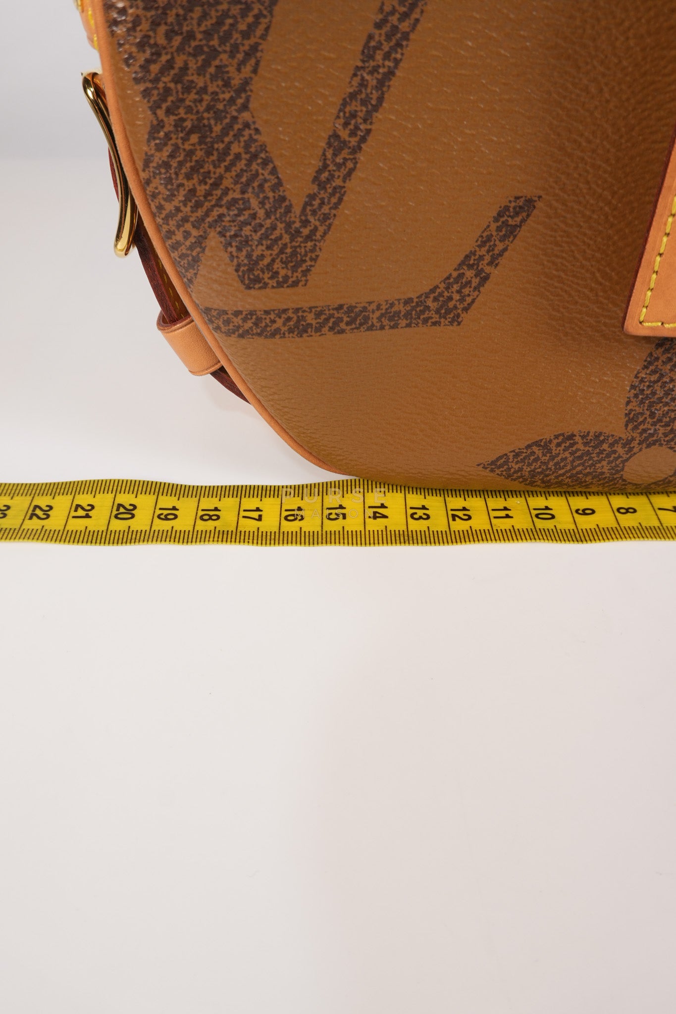 Boite Chapeau MM Souple Giant Reverse Monogram (Date Code: PL2129) | Purse Maison Luxury Bags Shop