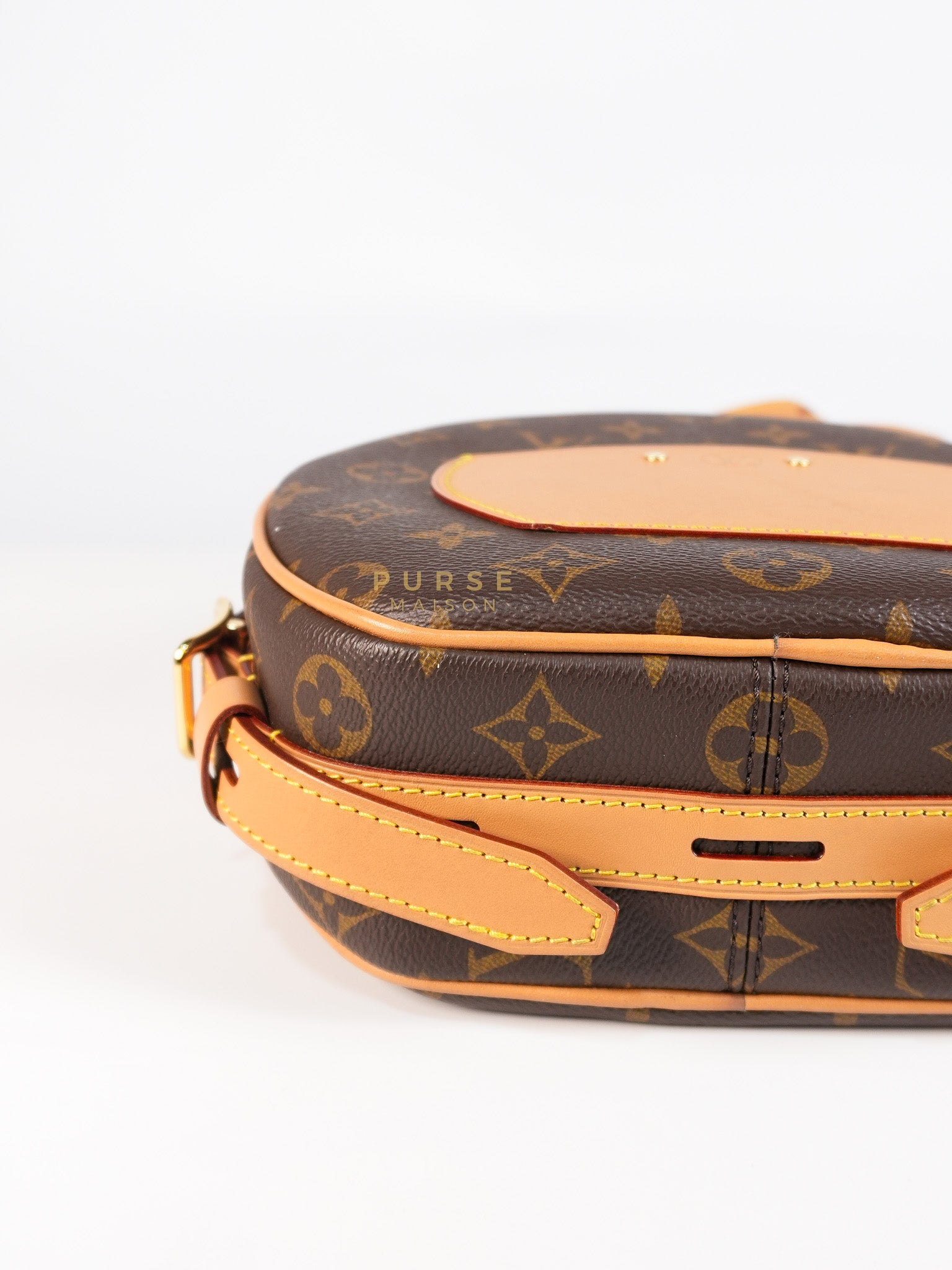 Boîte Chapeau Souple MM Bag in Monogram Canvas & Gold Hardware (Date Code: DU4200) | Purse Maison Luxury Bags Shop