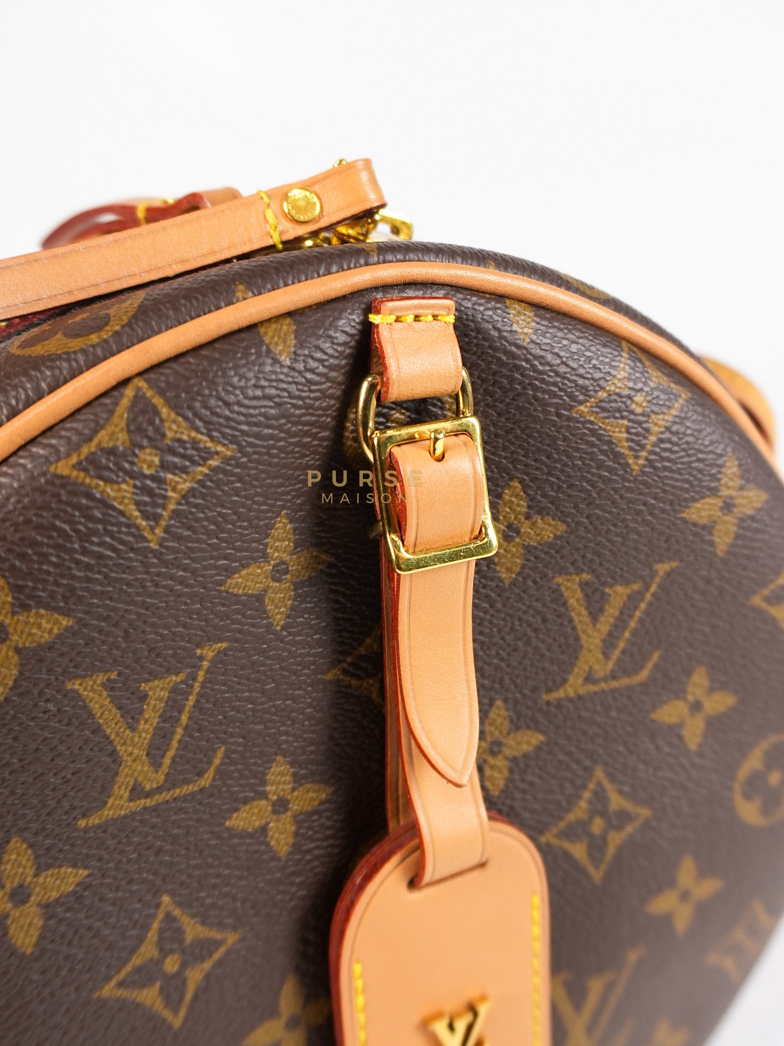 Boîte Chapeau Souple MM Bag in Monogram Canvas & Gold Hardware (Date Code: DU4200) | Purse Maison Luxury Bags Shop