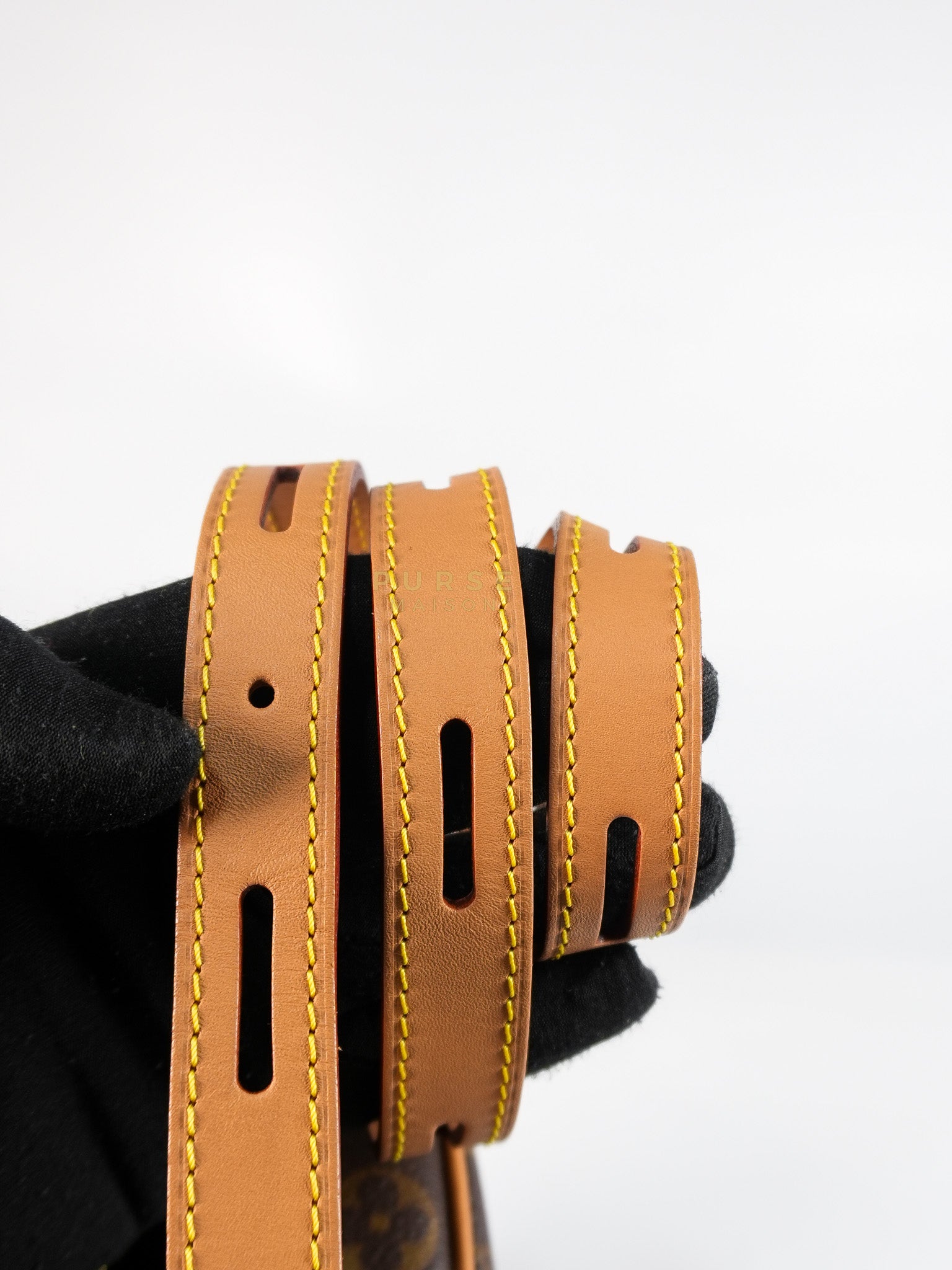 Boîte Chapeau Souple MM Bag in Monogram Canvas & Gold Hardware (Date Code: DU4200) | Purse Maison Luxury Bags Shop