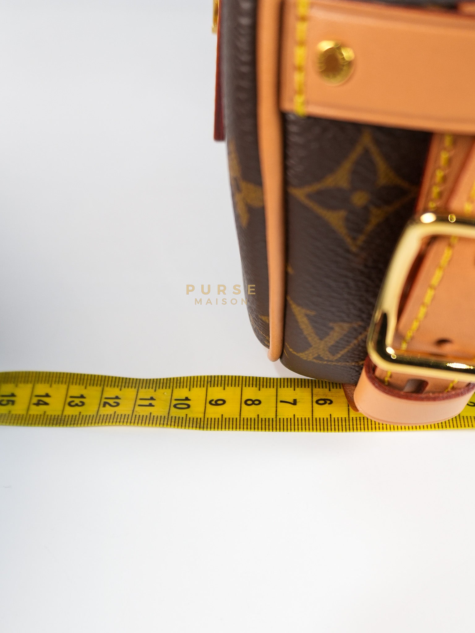 Boîte Chapeau Souple MM Bag in Monogram Canvas & Gold Hardware (Date Code: DU4200) | Purse Maison Luxury Bags Shop