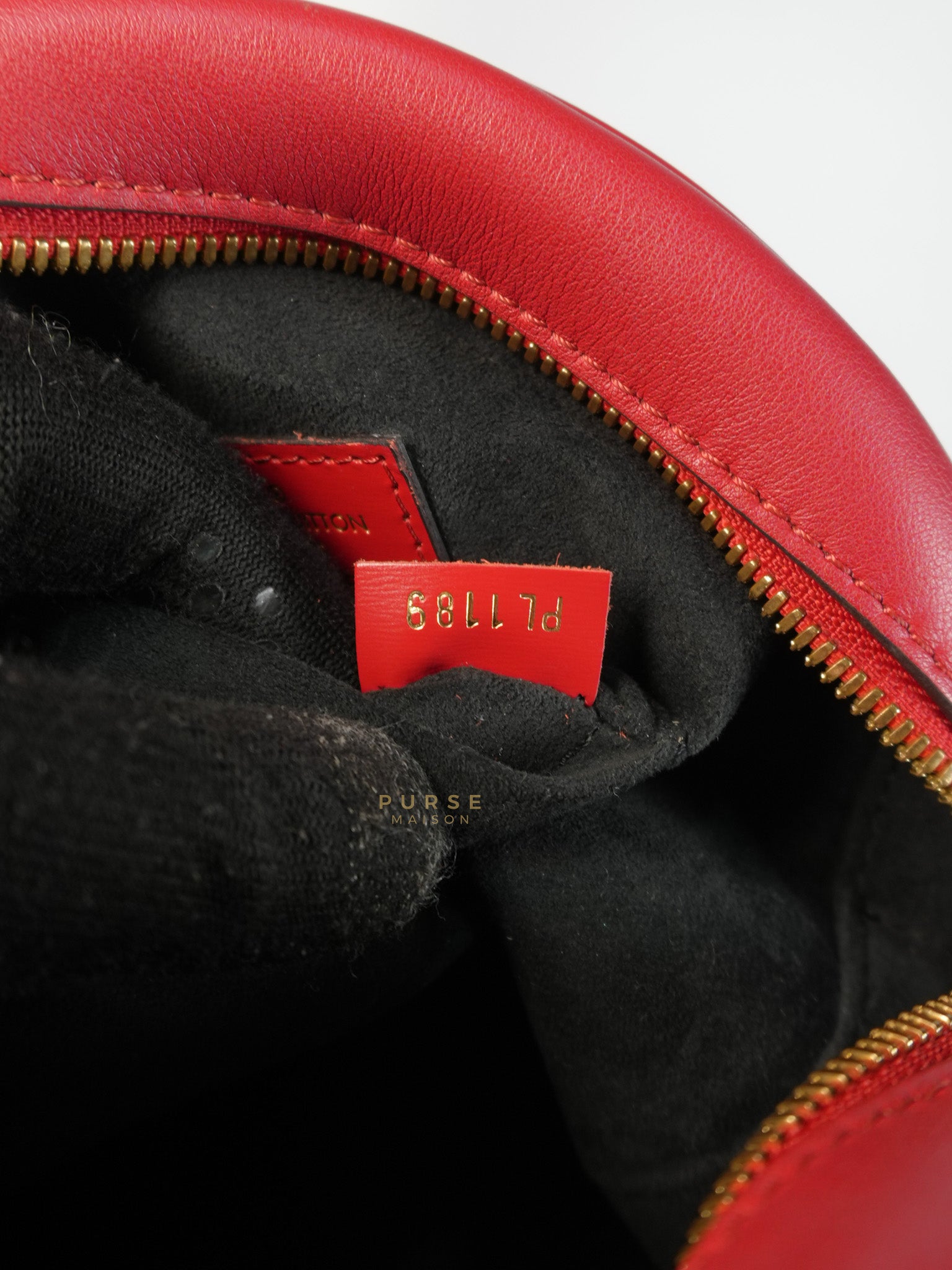 Boite Chapeau Souple MM in Vernis Rouge (Date Code: PL1189) | Purse Maison Luxury Bags Shop