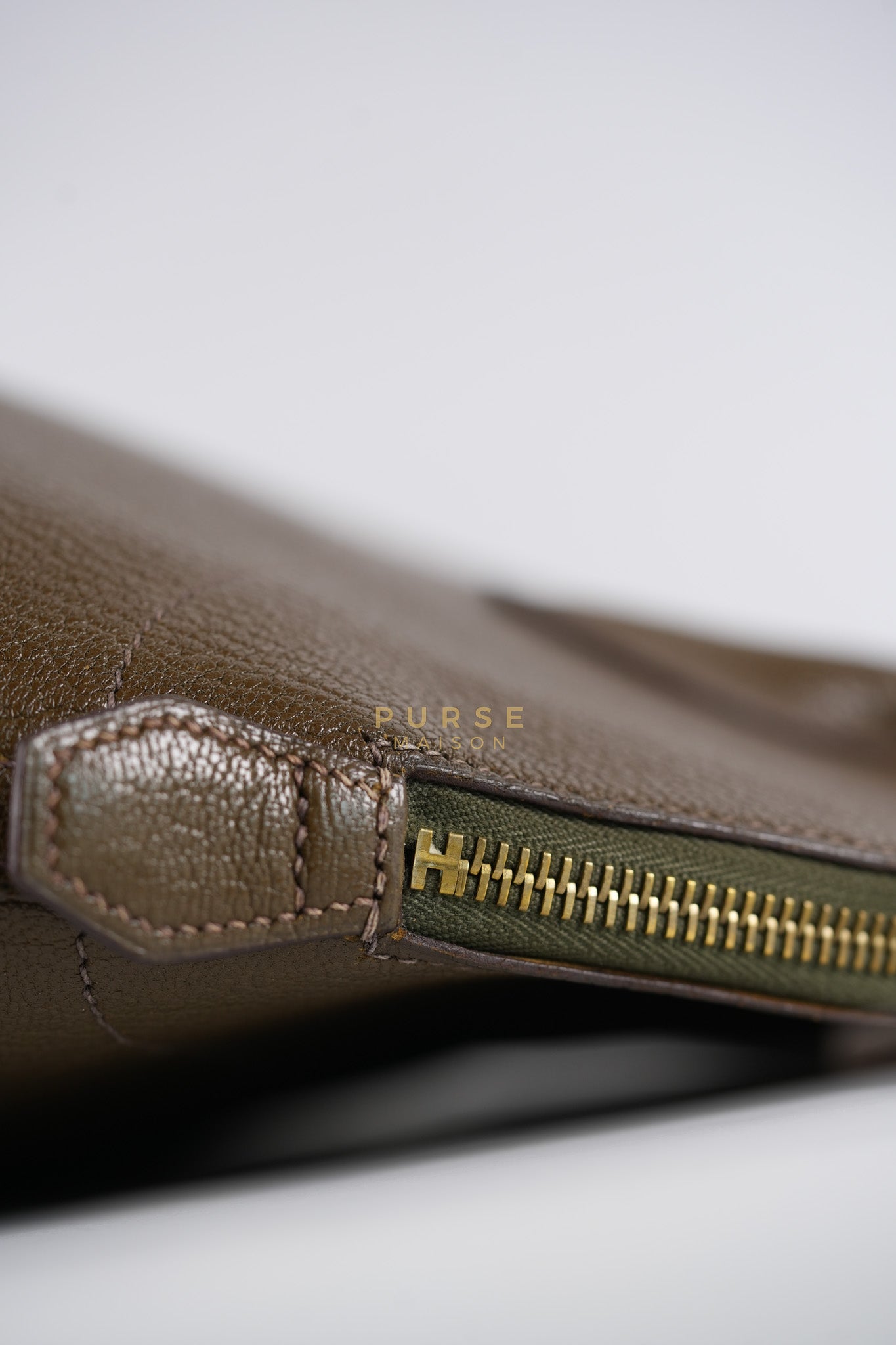 Bolide 35 in Dark Toupe Chèvre Mysore Leather Gold Hardware Stamp F Square(2002) | Purse Maison Luxury Bags Shop