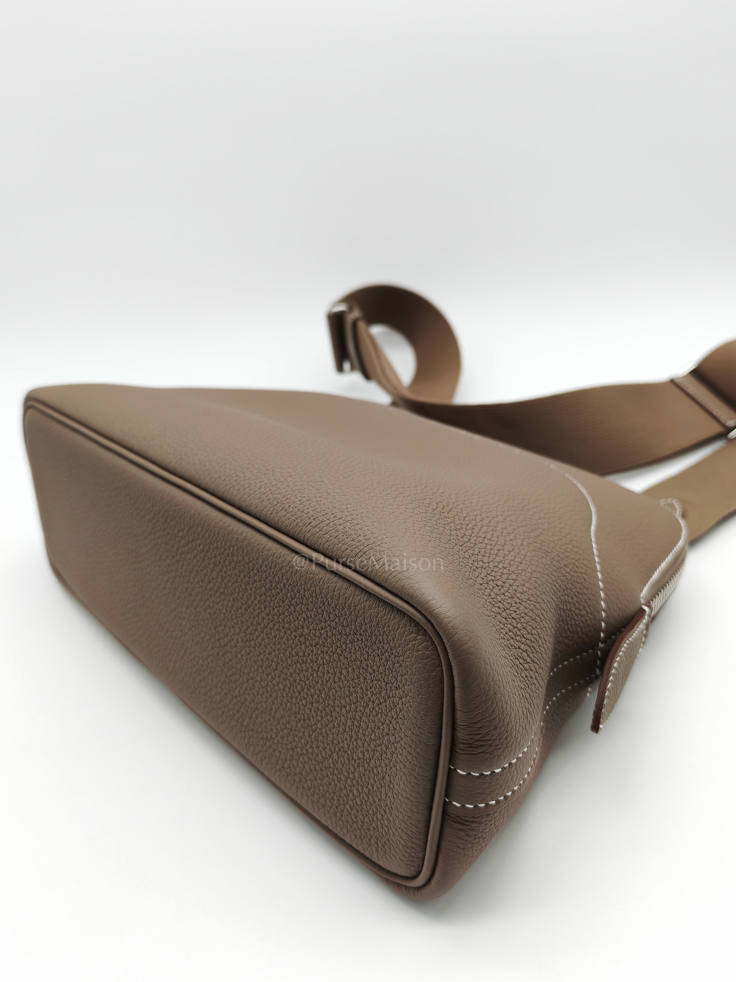 Bolide Messenger in Etoupe Evercolor Leather and Palladium Hardwarde Stamp K (2025) | Purse Maison Luxury Bags Shop