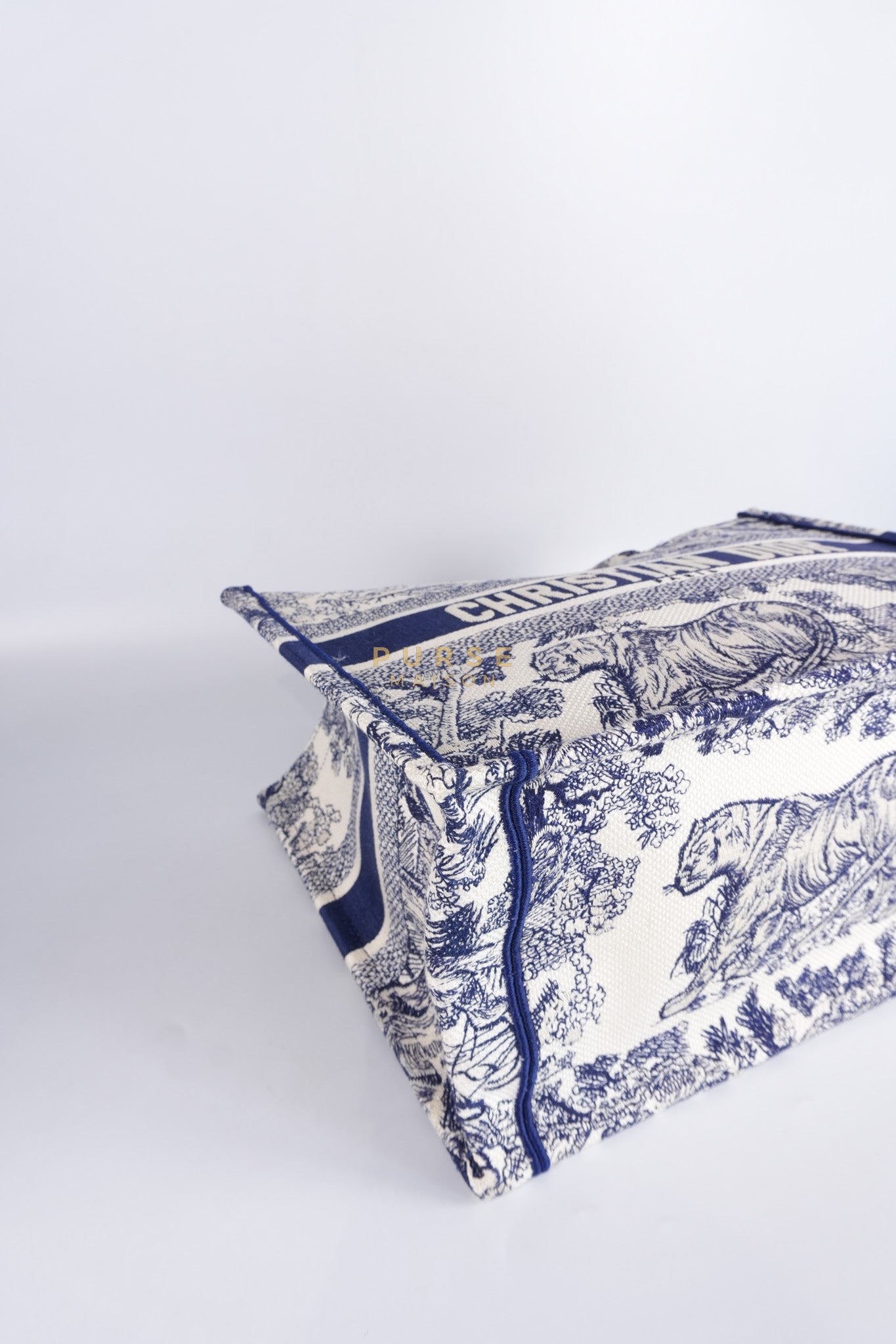 Book Tote Medium in Blue/White Embroidered Canvas | Purse Maison Luxury Bags Shop