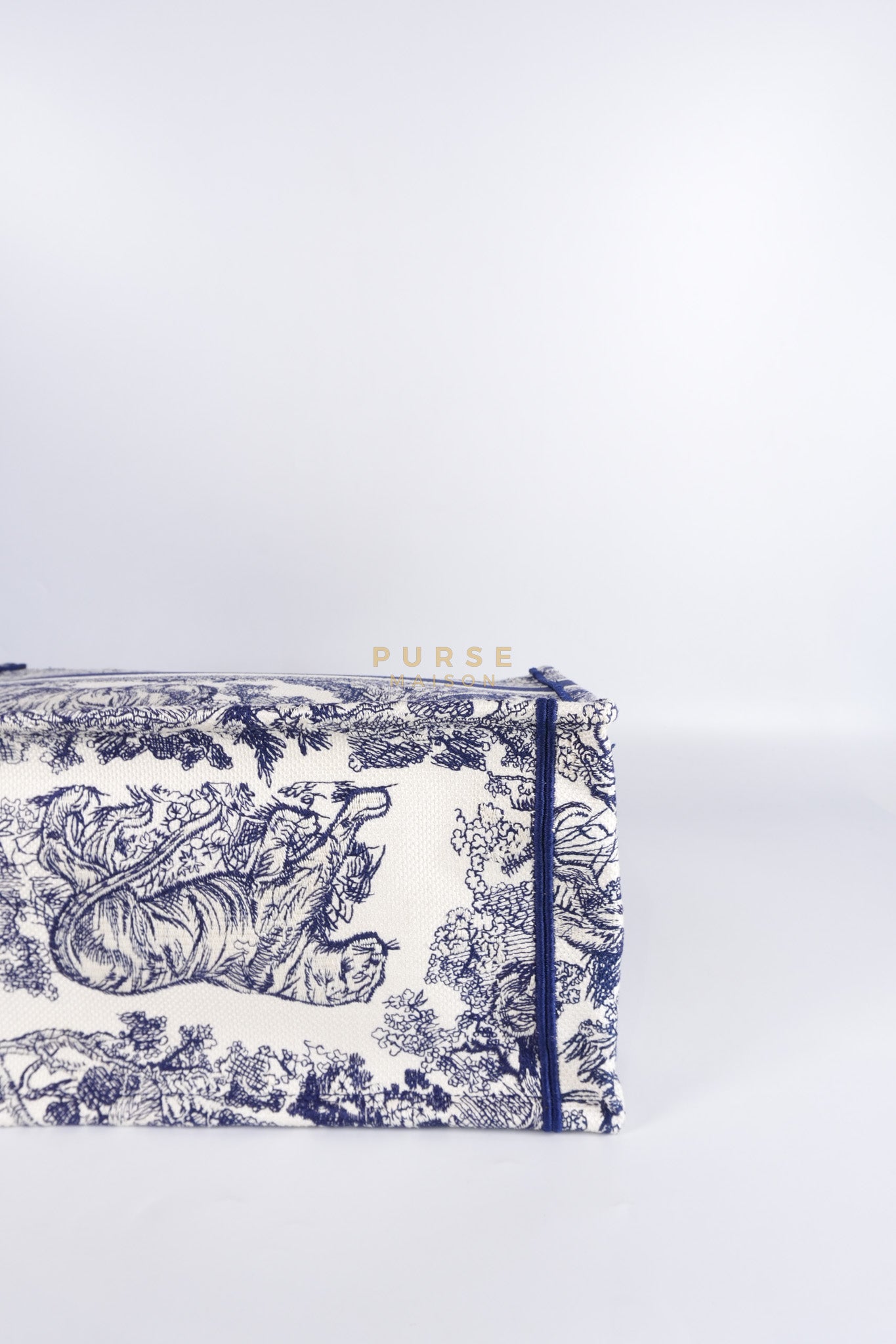 Book Tote Medium in Blue/White Embroidered Canvas | Purse Maison Luxury Bags Shop