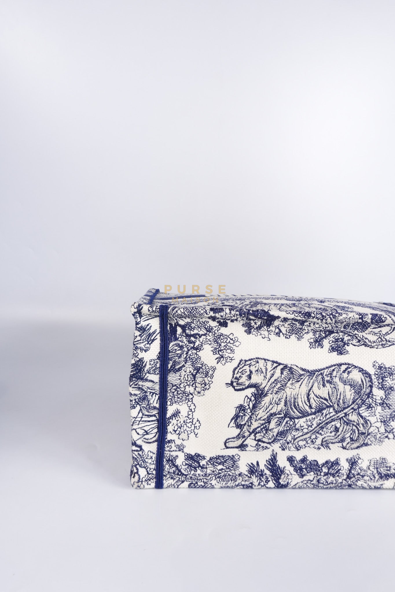 Book Tote Medium in Blue/White Embroidered Canvas | Purse Maison Luxury Bags Shop