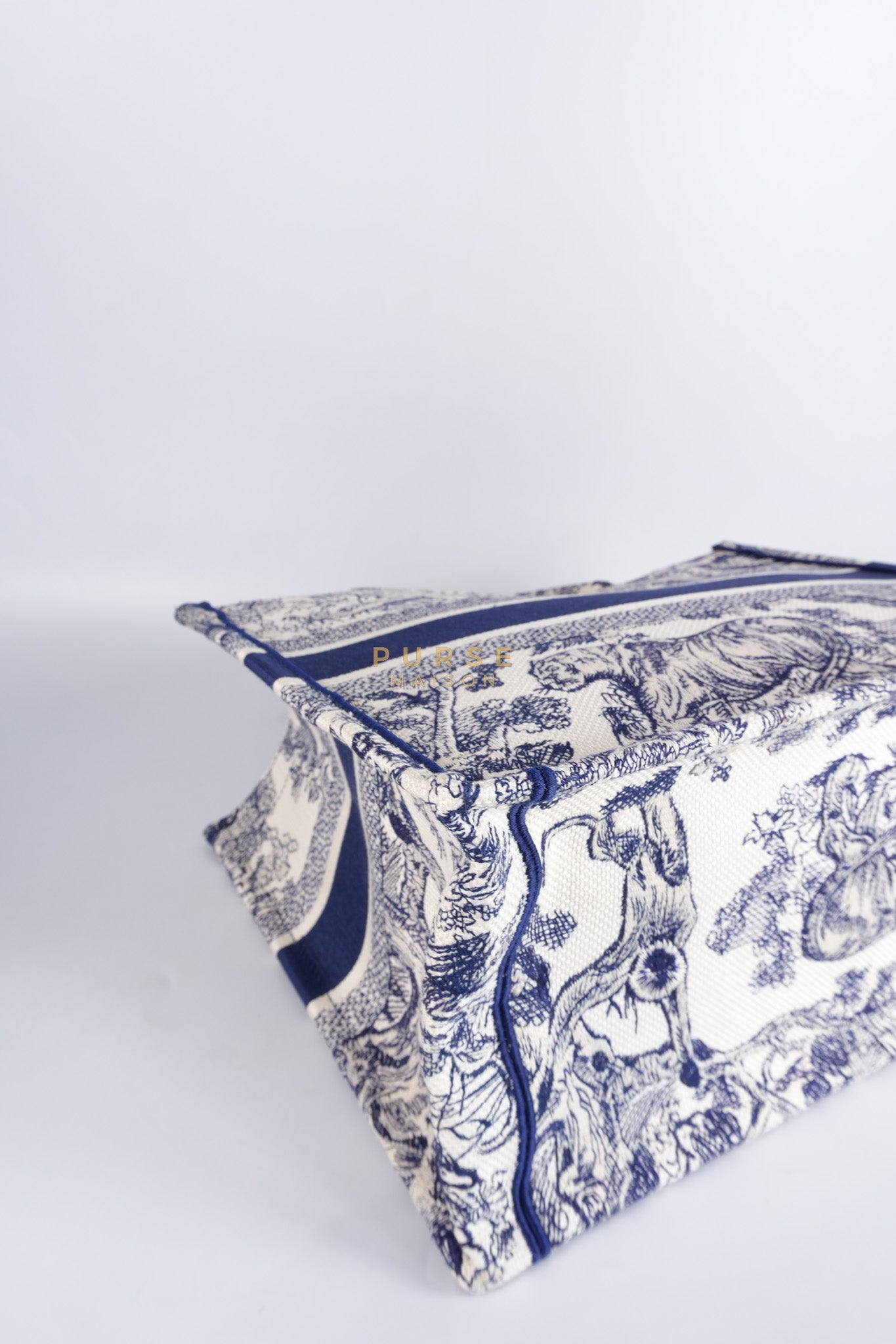 Book Tote Medium in Blue/White Embroidered Canvas | Purse Maison Luxury Bags Shop