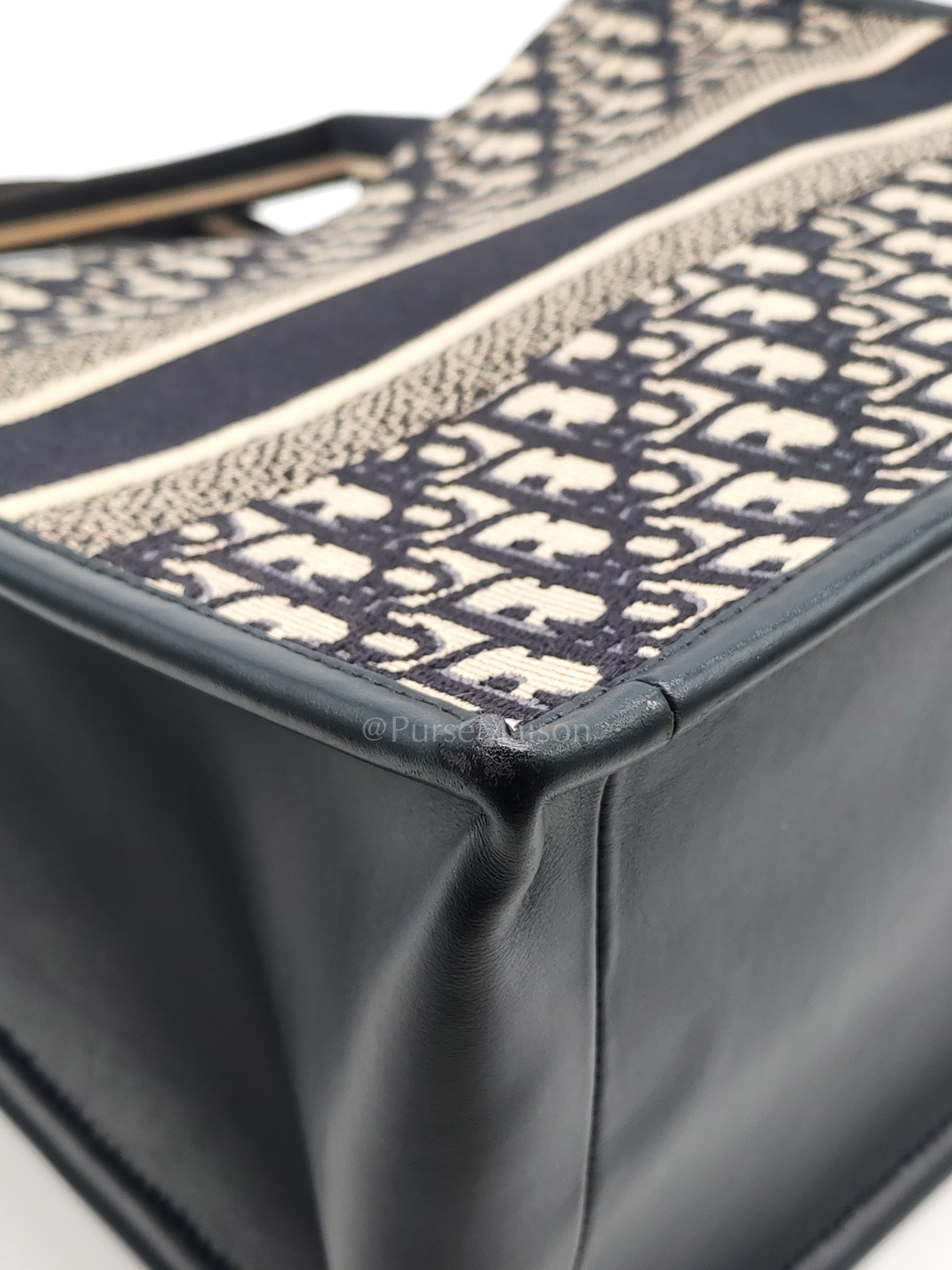 Booktote in Medium Embroidery and Calfskin Leather Shoulder Bag | Purse Maison Luxury Bags Shop