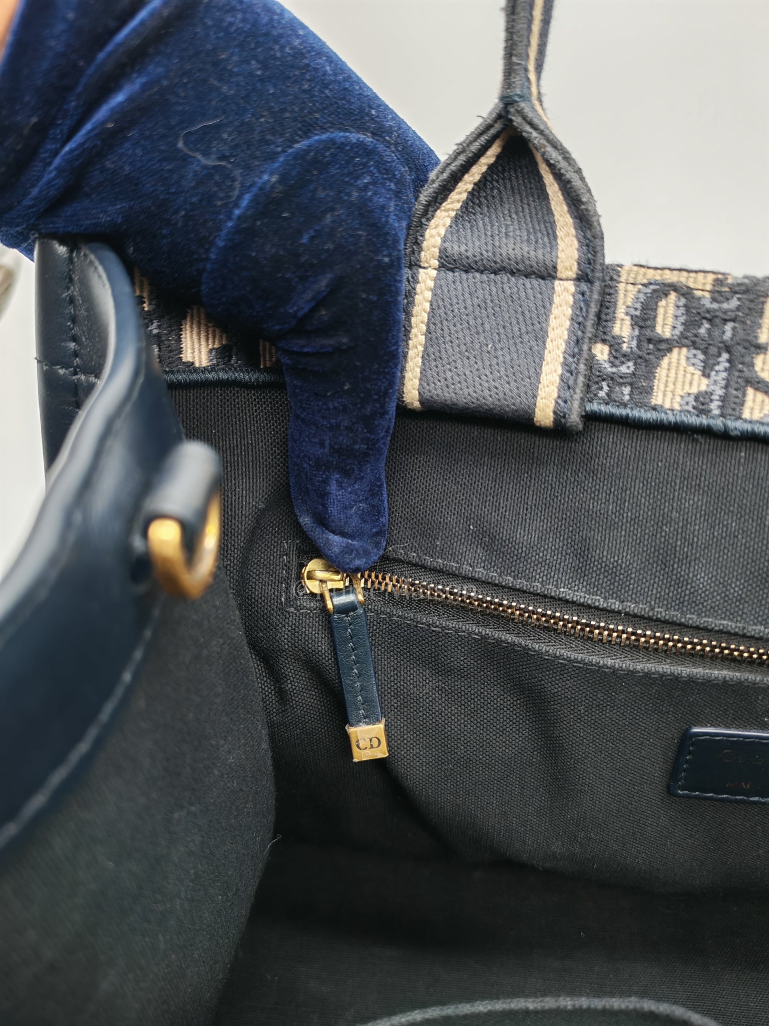 Booktote in Medium Embroidery and Calfskin Leather Shoulder Bag | Purse Maison Luxury Bags Shop
