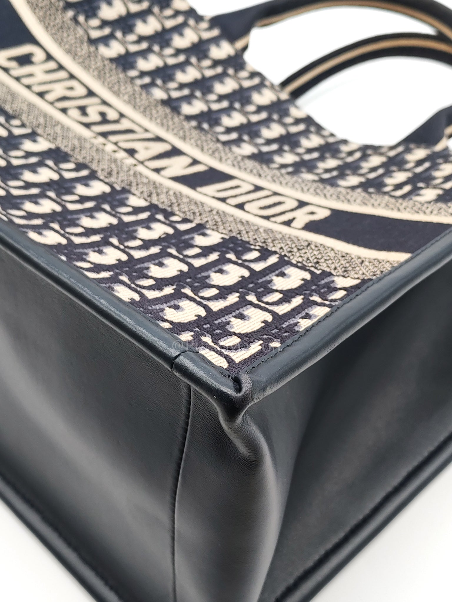 Booktote in Medium Embroidery and Calfskin Leather Shoulder Bag | Purse Maison Luxury Bags Shop