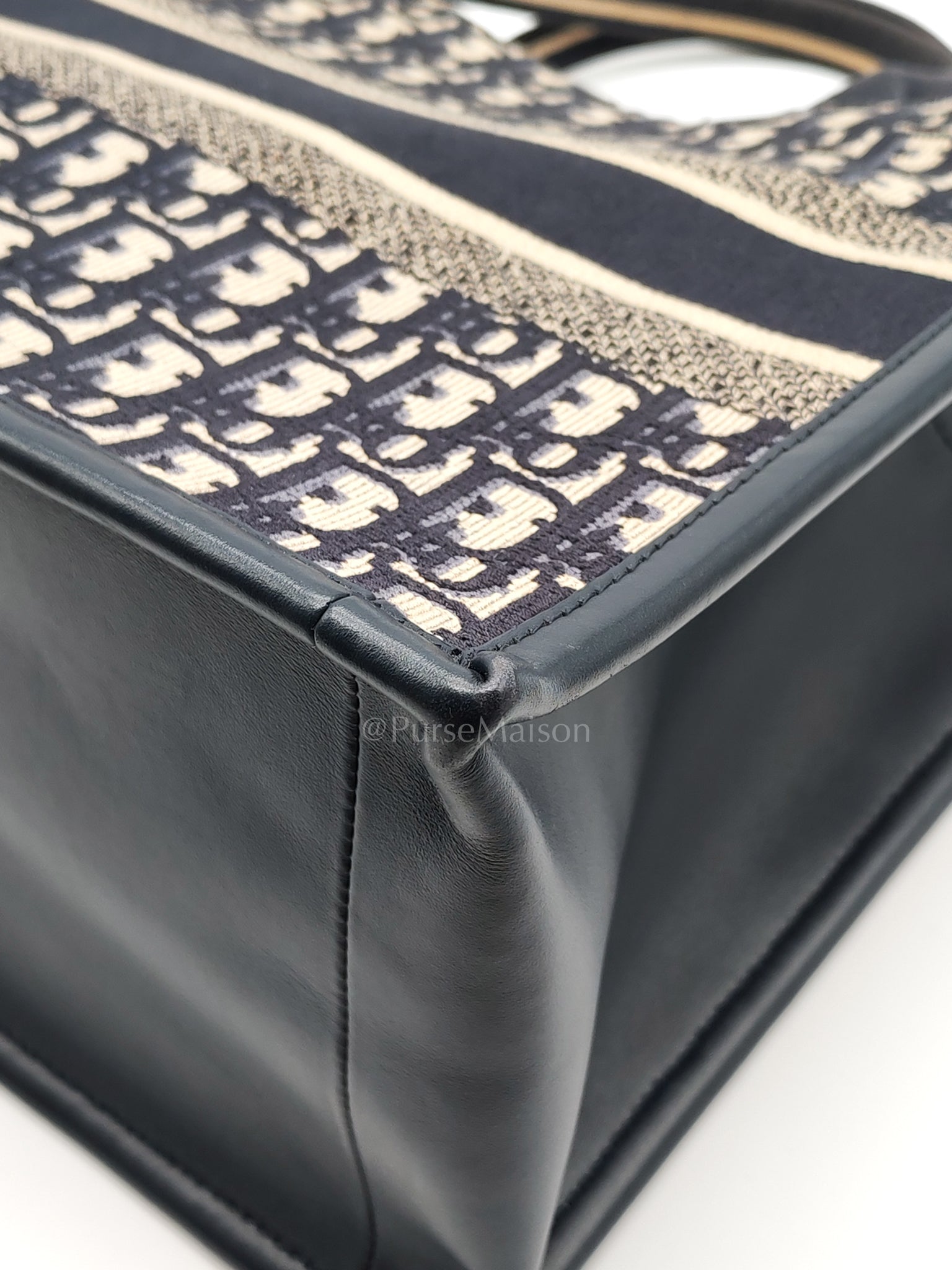 Booktote in Medium Embroidery and Calfskin Leather Shoulder Bag | Purse Maison Luxury Bags Shop
