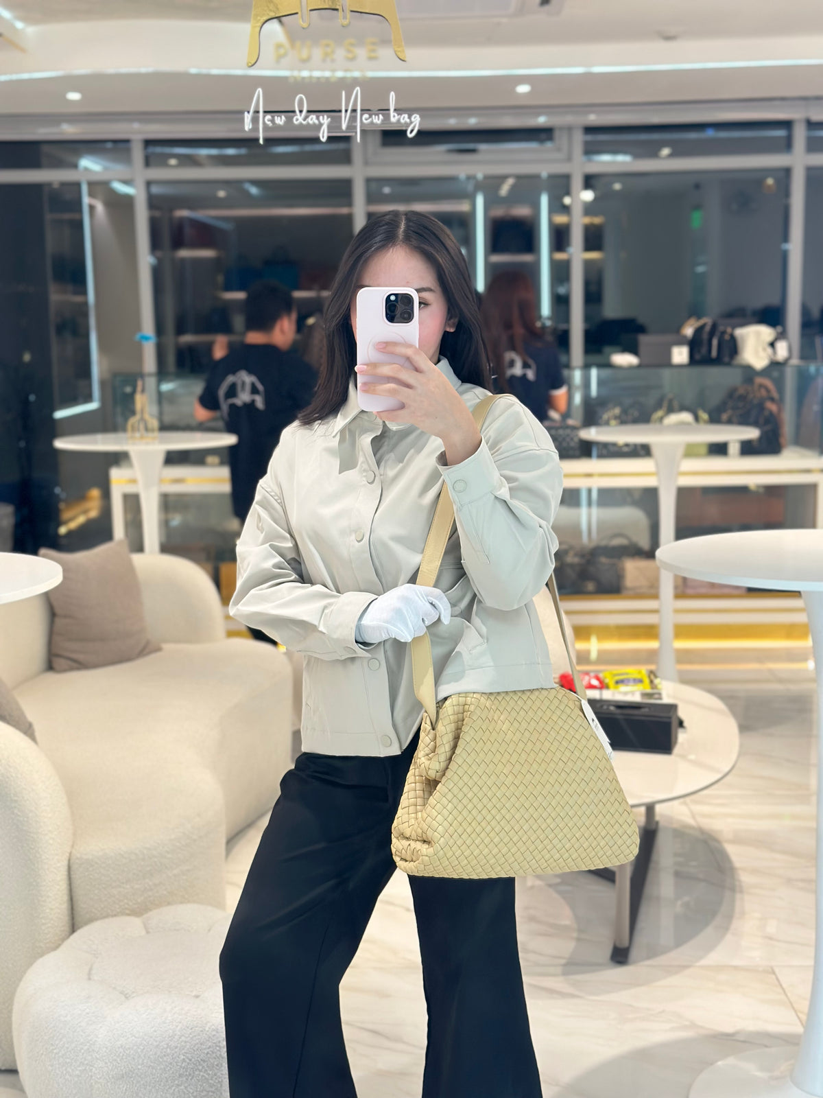 Bottega Veneta Porridge The Top Handle Tote Bag in Padded Nappa Intercciato Leather | Purse Maison Luxury Bags Shop