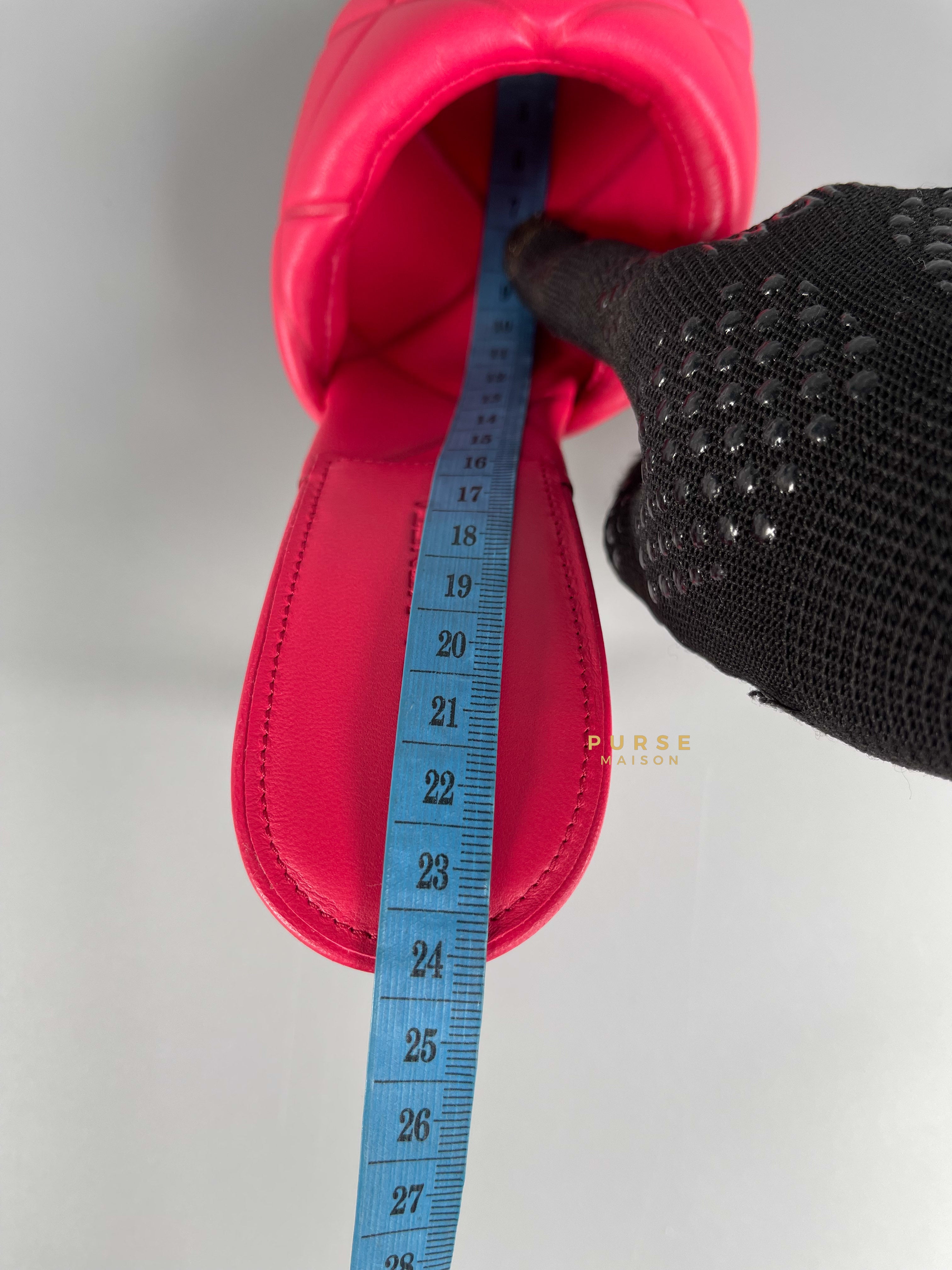 Bottega Veneta The Rubber Libo Quilted Embossed Lagoon Nappa Rose Pink Sandals (Size 36 EU, 23.5cm) | Purse Maison Luxury Bags Shop