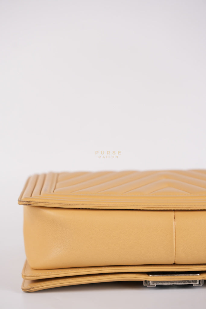 Boy Chevron Beige in Calfskin Leather and Ruthenium Hardware Series 22 | Purse Maison Luxury Bags Shop