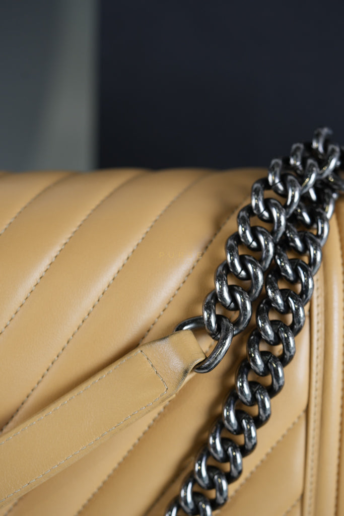Boy Chevron Beige in Calfskin Leather and Ruthenium Hardware Series 22 | Purse Maison Luxury Bags Shop