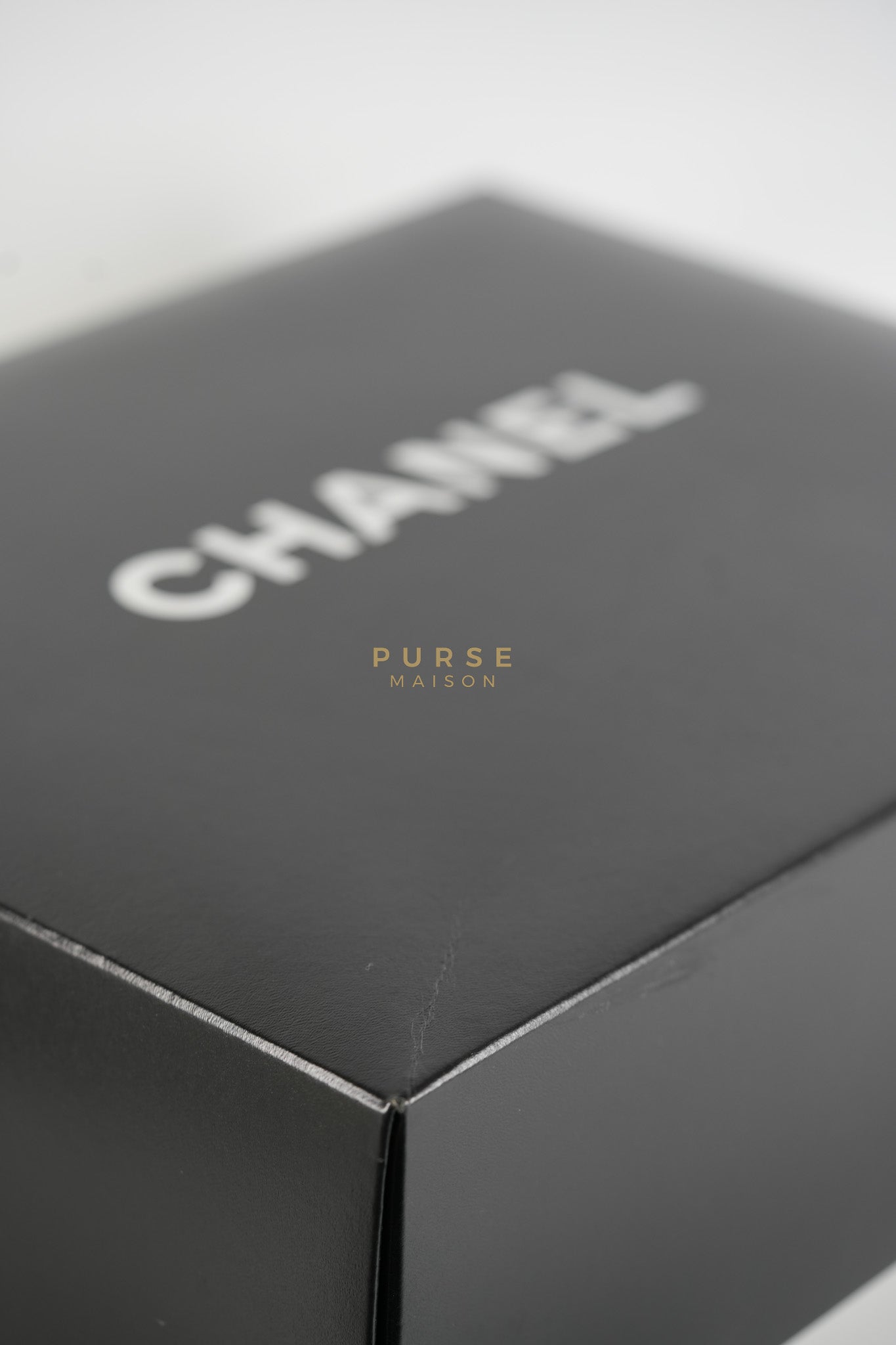 Boy New Medium in Black Quilted Lambskin Leather and Aged Gold Hardware Series 20 | Purse Maison Luxury Bags Shop