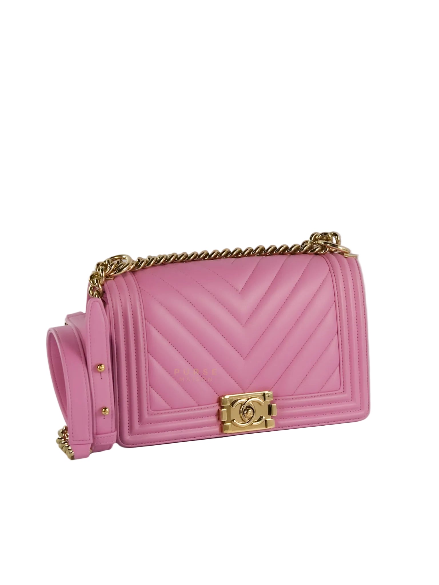 Boy Old Medium Chevron in Lambskin Leather and Light Gold Hardware (Microchip) | Purse Maison Luxury Bags Shop