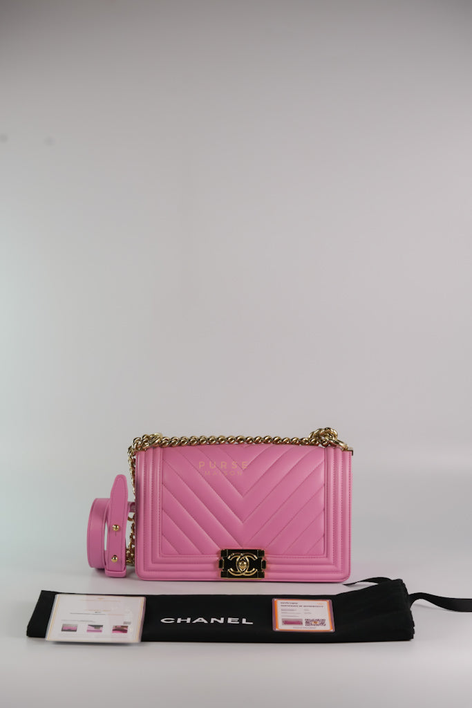 Boy Old Medium Chevron in Lambskin Leather and Light Gold Hardware (Microchip) | Purse Maison Luxury Bags Shop