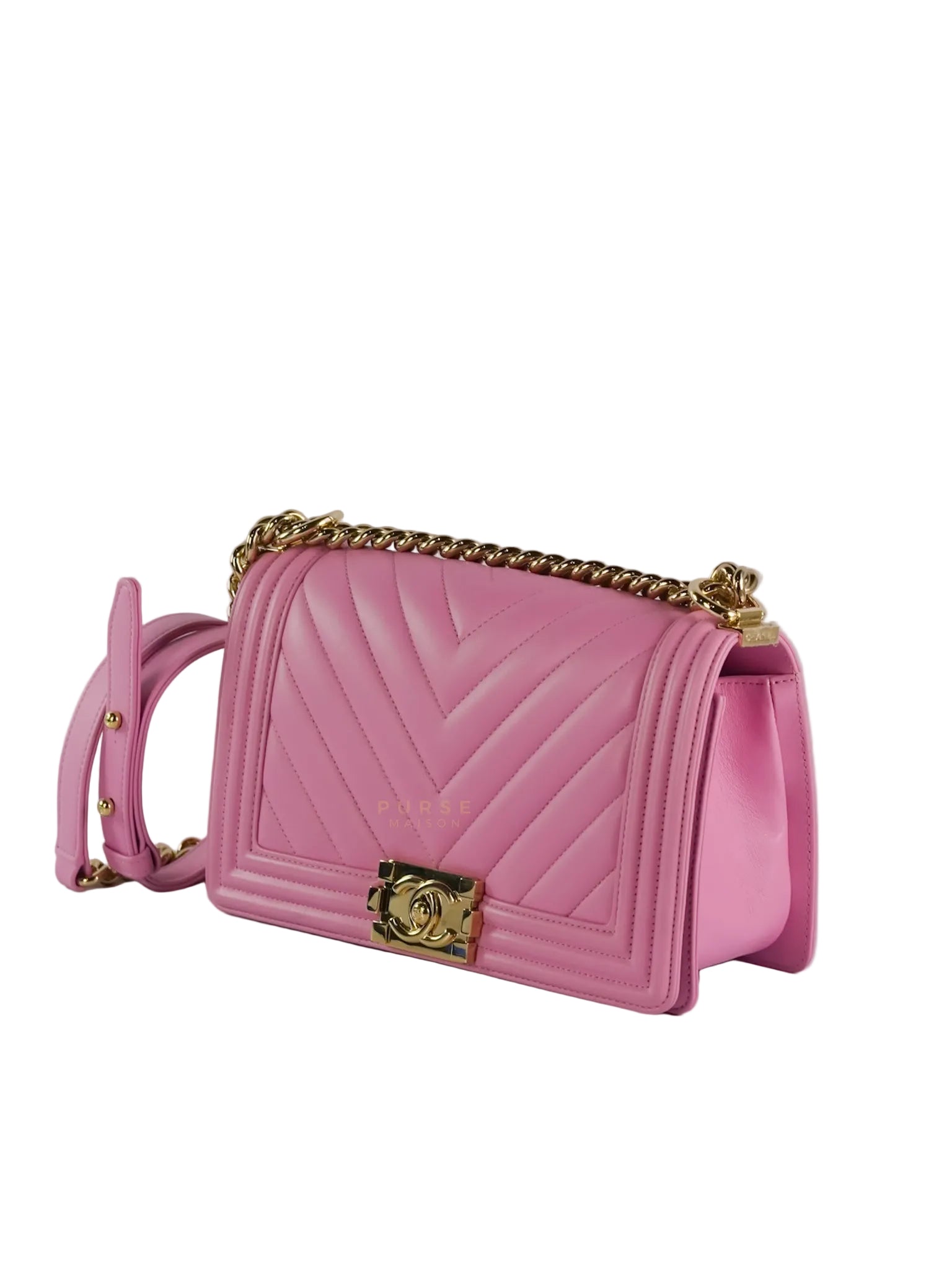 Boy Old Medium Chevron in Lambskin Leather and Light Gold Hardware (Microchip) | Purse Maison Luxury Bags Shop