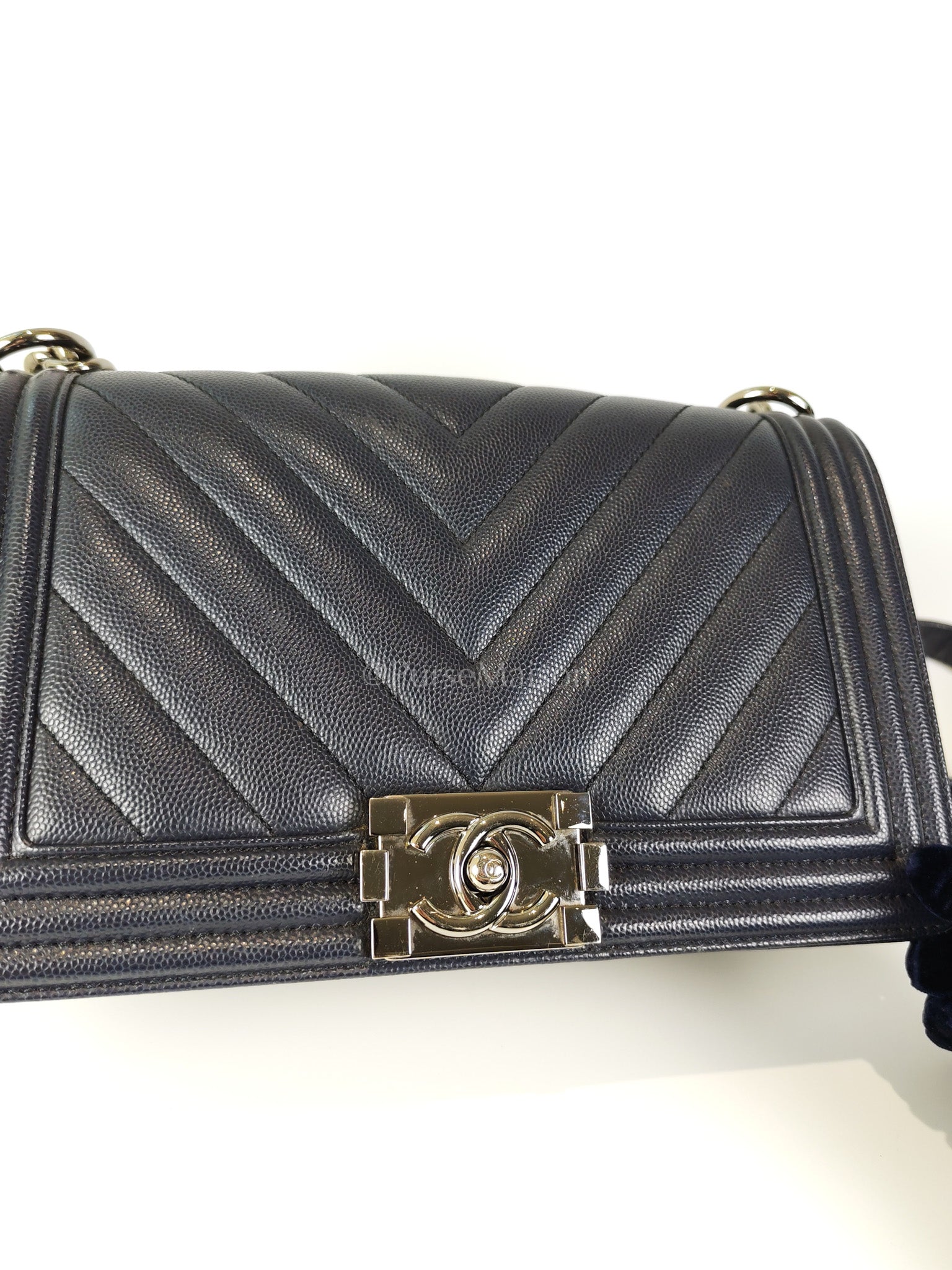 Boy Old Medium Chevron in Navy Blue Caviar Leather and Silver Hardware Series 25 | Purse Maison Luxury Bags Shop