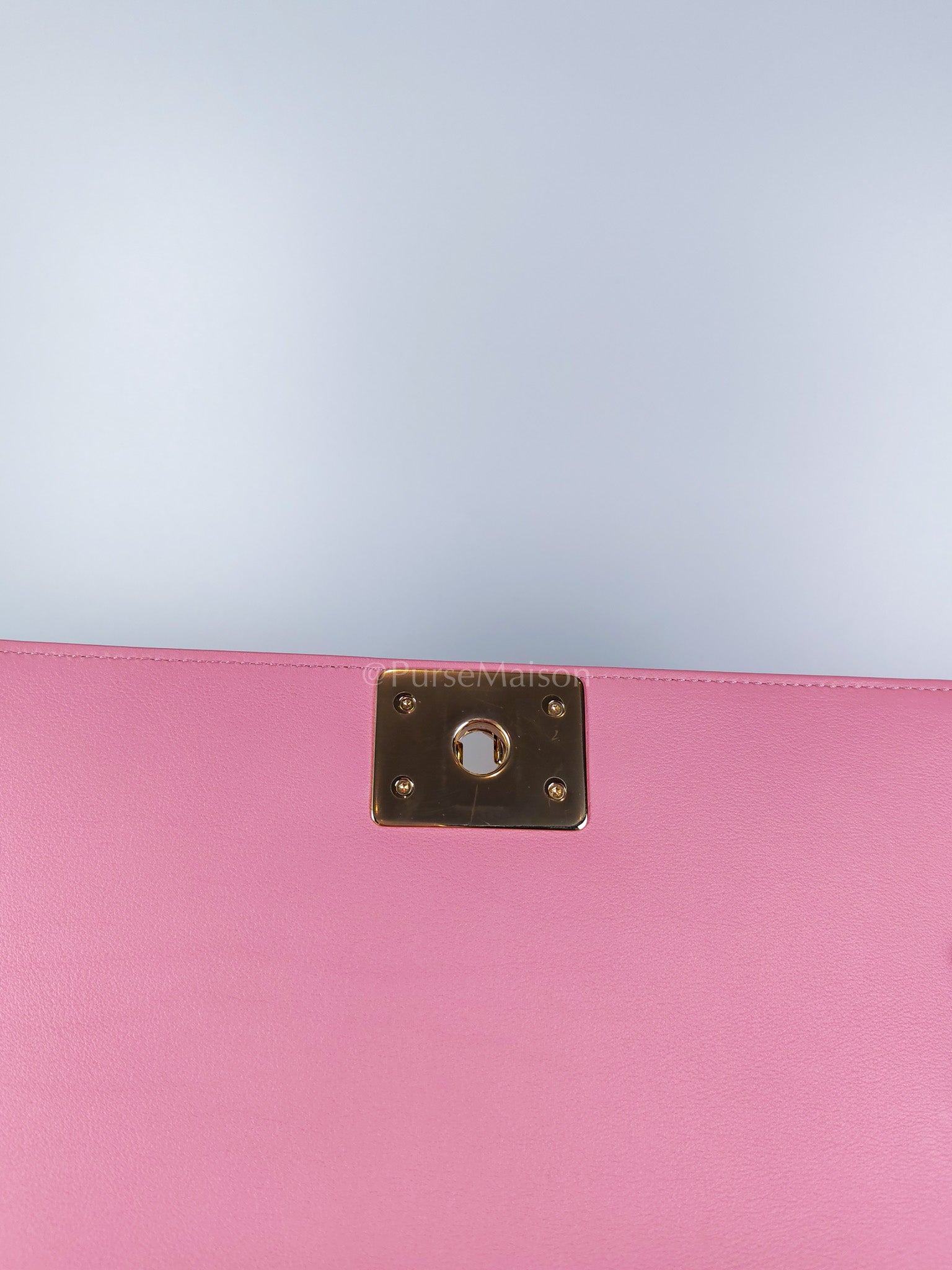 Boy Old Medium Chevron in Pink Calfskin Leather and Champagne Gold Hardware (Microchip) | Purse Maison Luxury Bags Shop