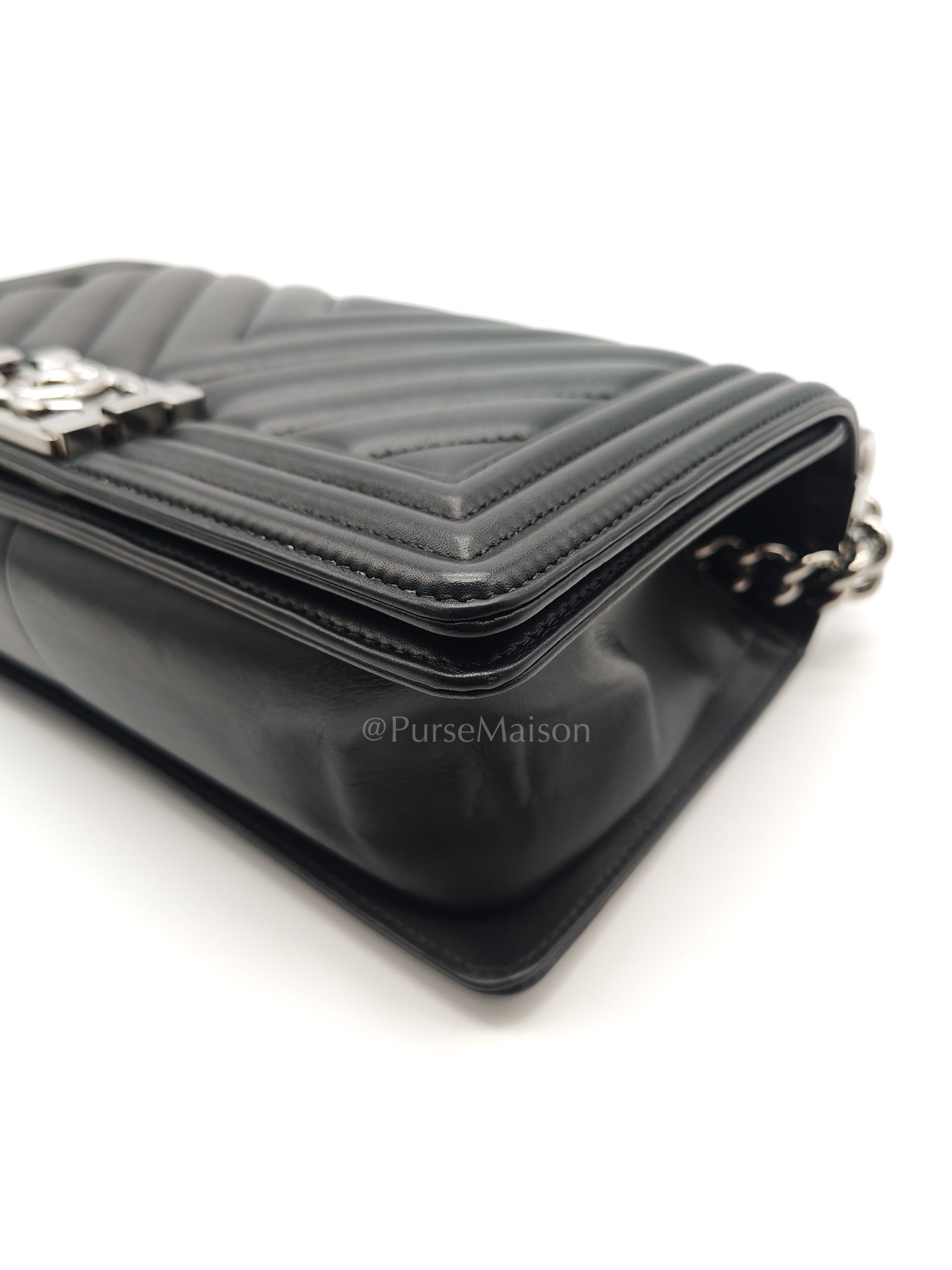 Boy Old Medium in Black Chevron Calfskin Leather and Silver Hardware (Microchip) | Purse Maison Luxury Bags Shop