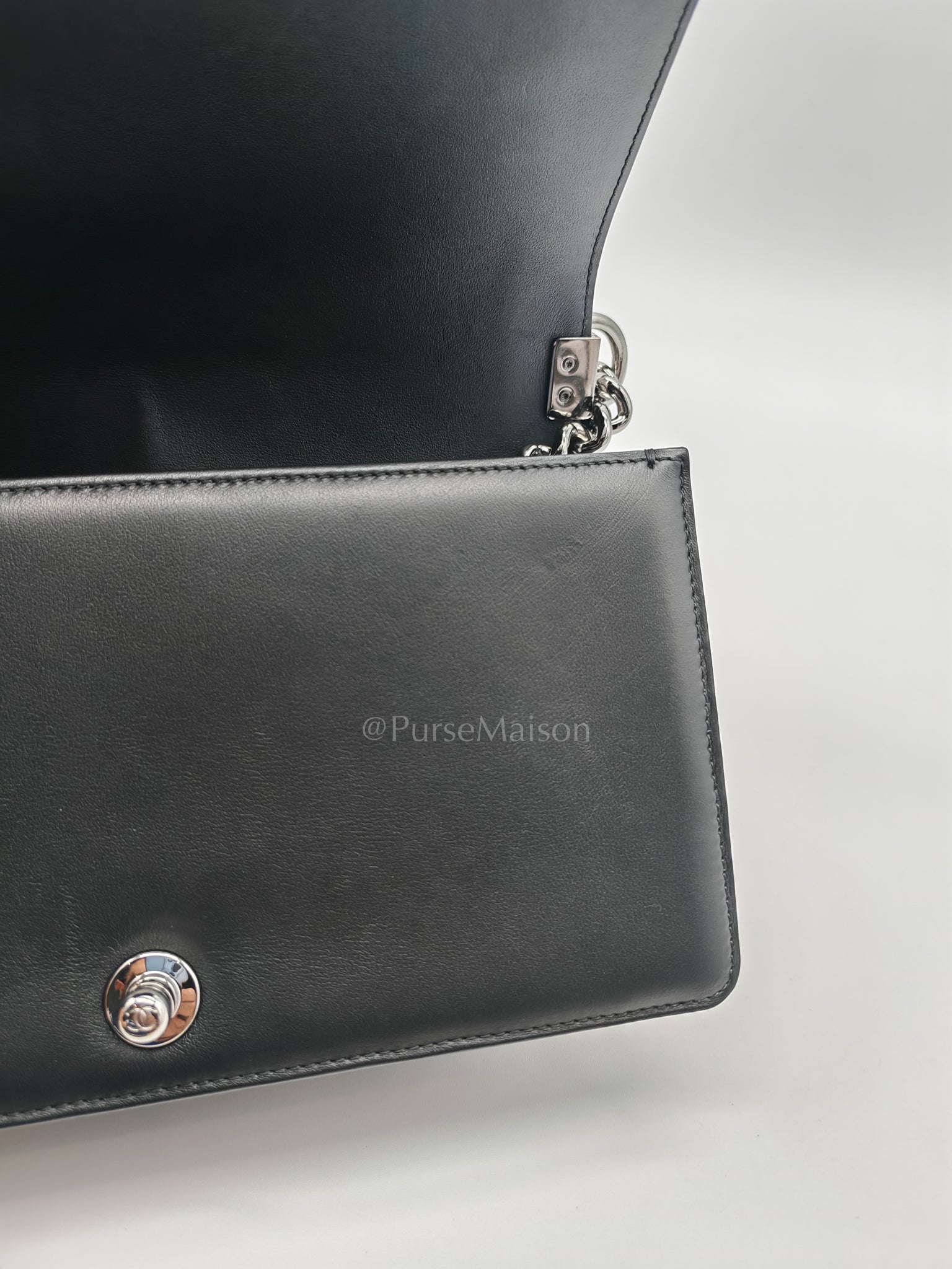 Boy Old Medium in Black Chevron Calfskin Leather and Silver Hardware (Microchip) | Purse Maison Luxury Bags Shop