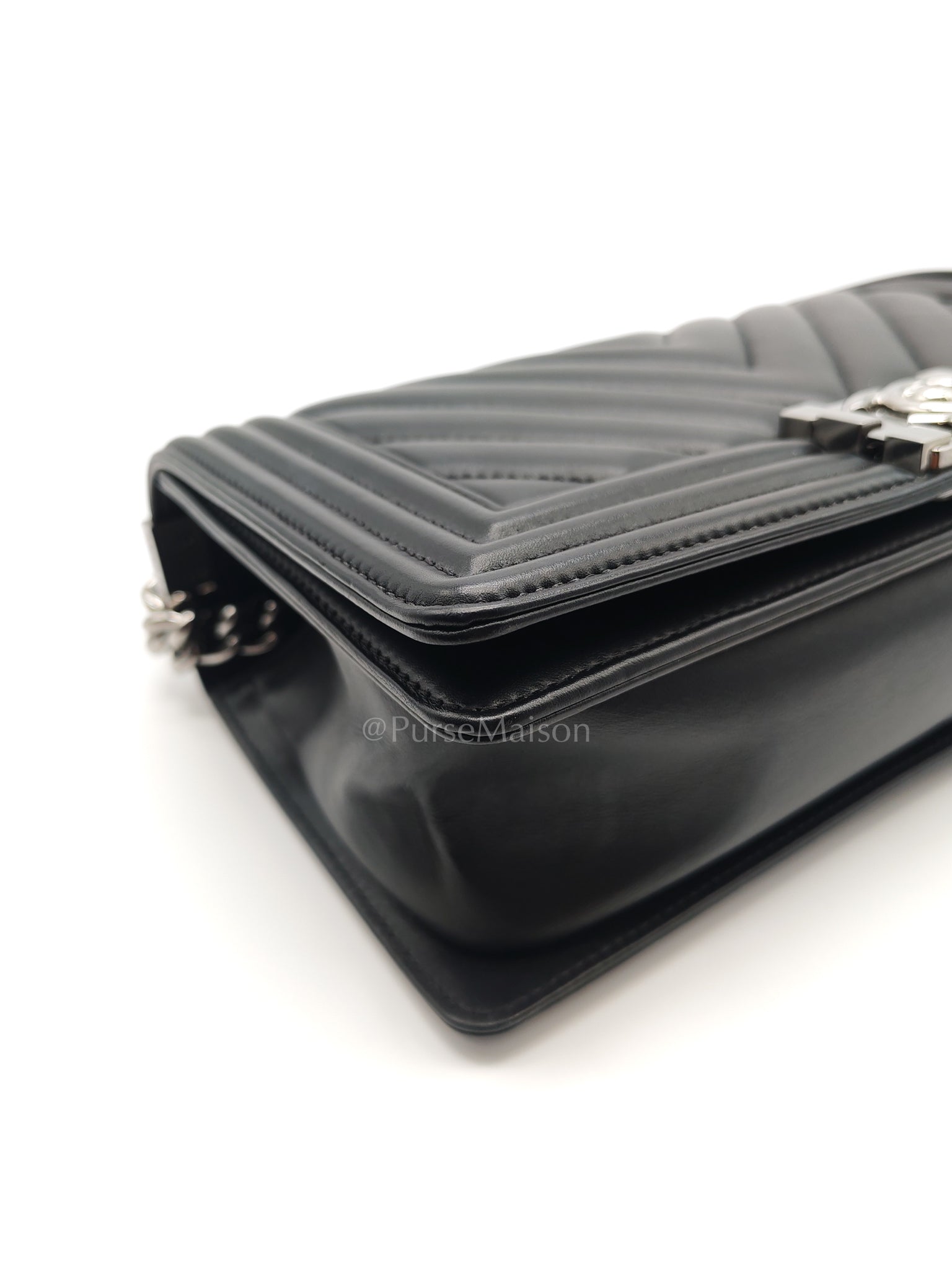 Boy Old Medium in Black Chevron Calfskin Leather and Silver Hardware (Microchip) | Purse Maison Luxury Bags Shop