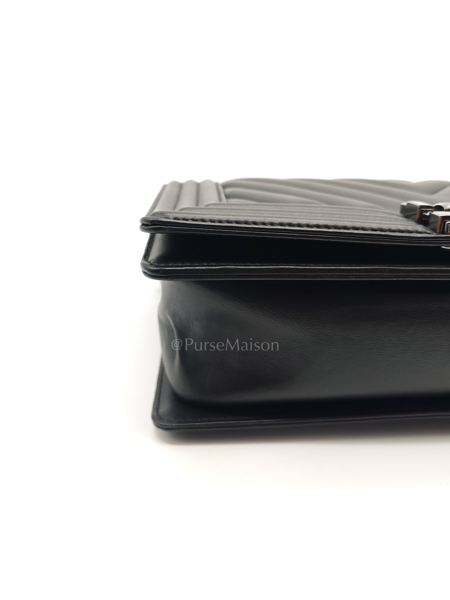 Boy Old Medium in Black Chevron Calfskin Leather and Silver Hardware (Microchip) | Purse Maison Luxury Bags Shop