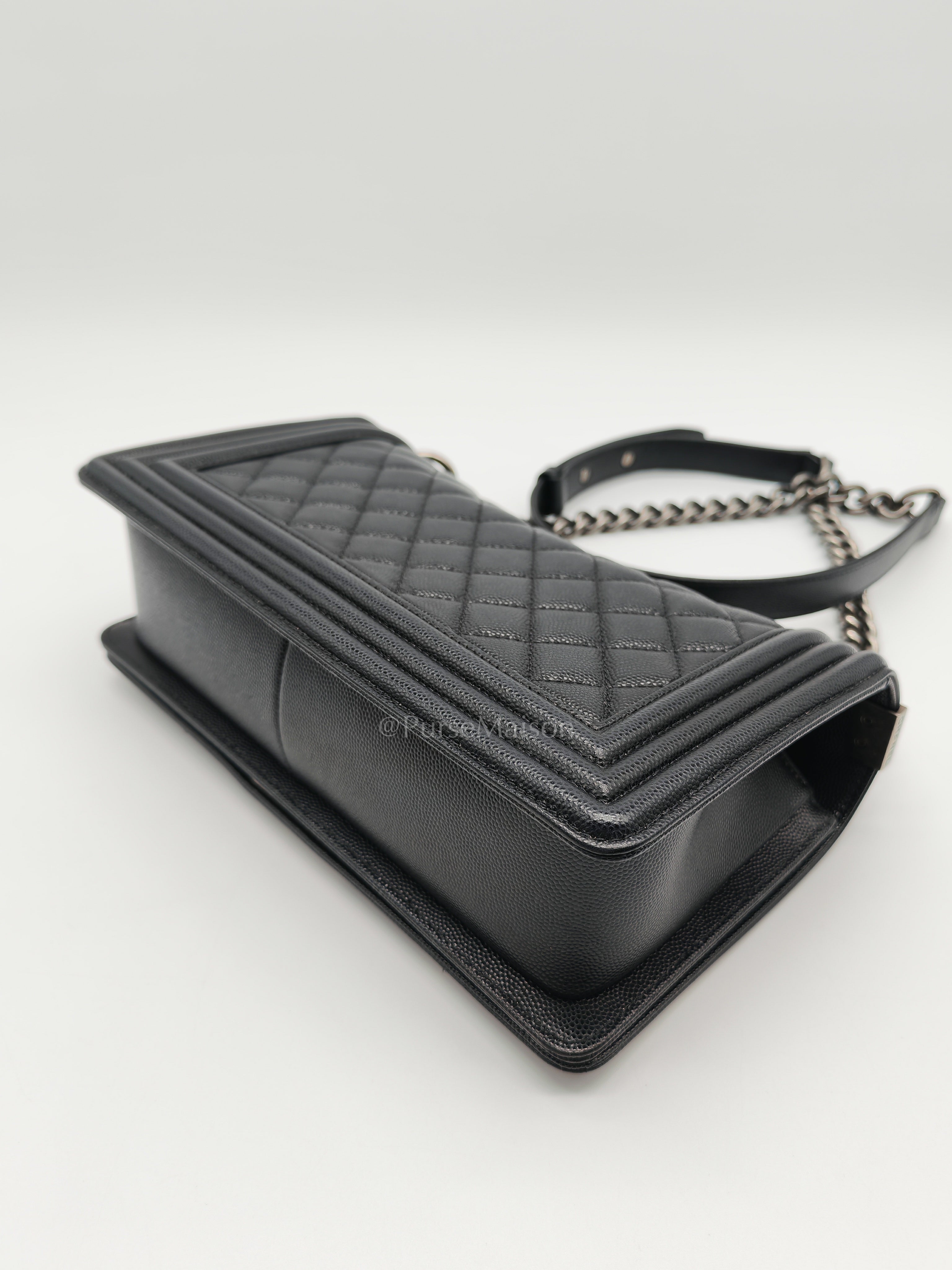 Boy Old Medium in Black Quilted Caviar Leather and Ruthenium Hardware (Microchip) | Purse Maison Luxury Bags Shop